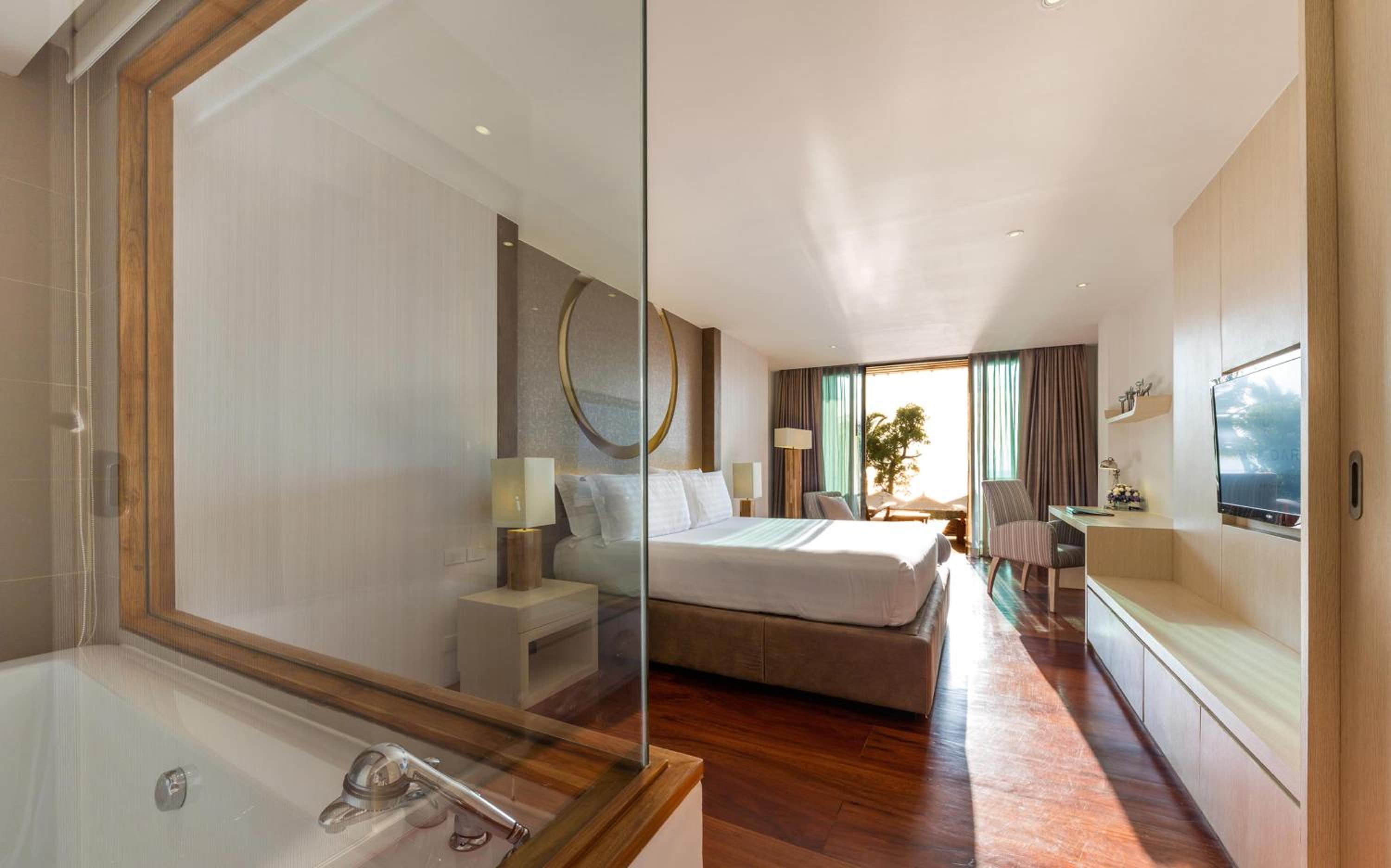 Dara Private Pool Suite with Club Benefits with Sea View