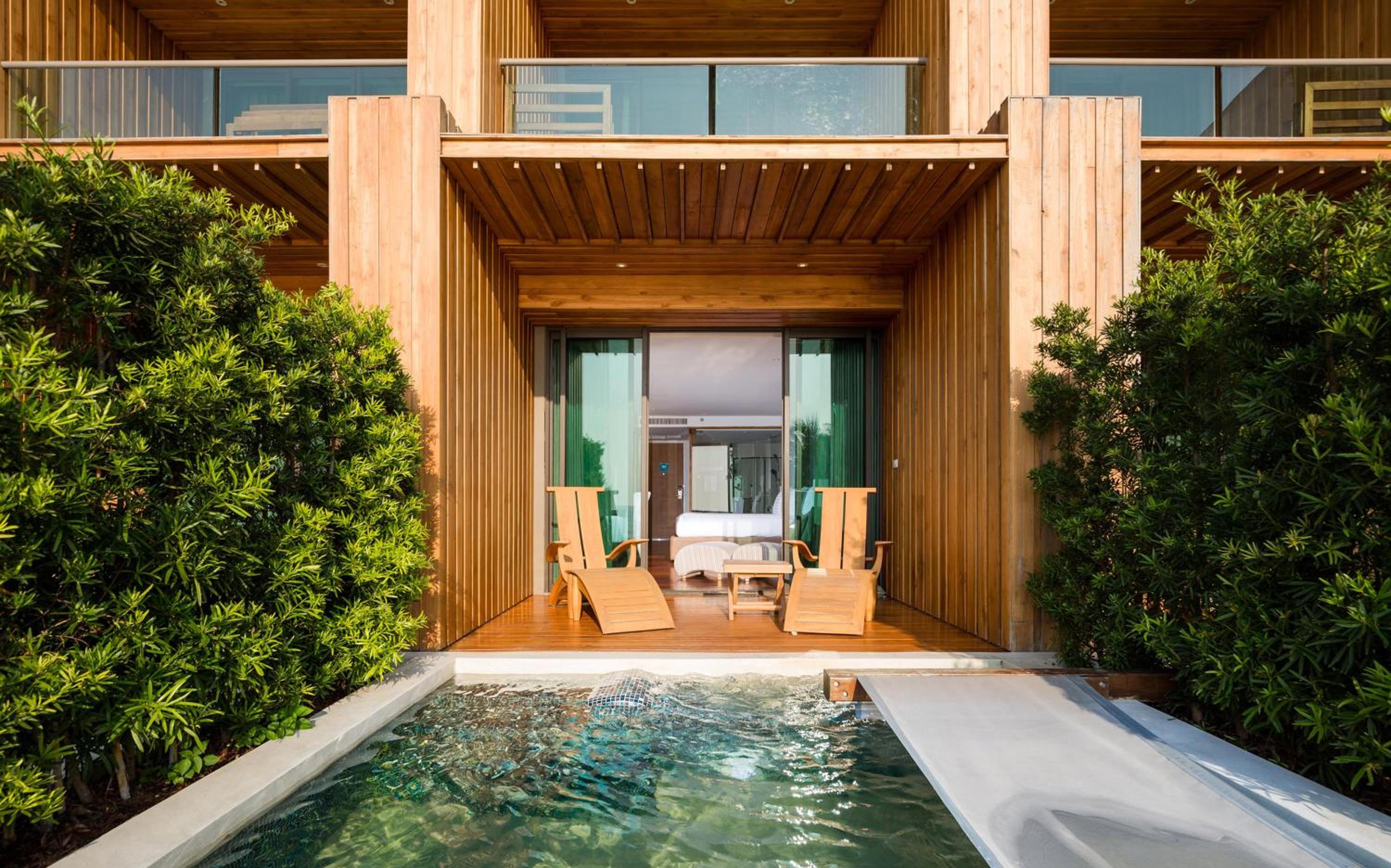 Dara Private Pool Suite with Club Benefits with Sea View