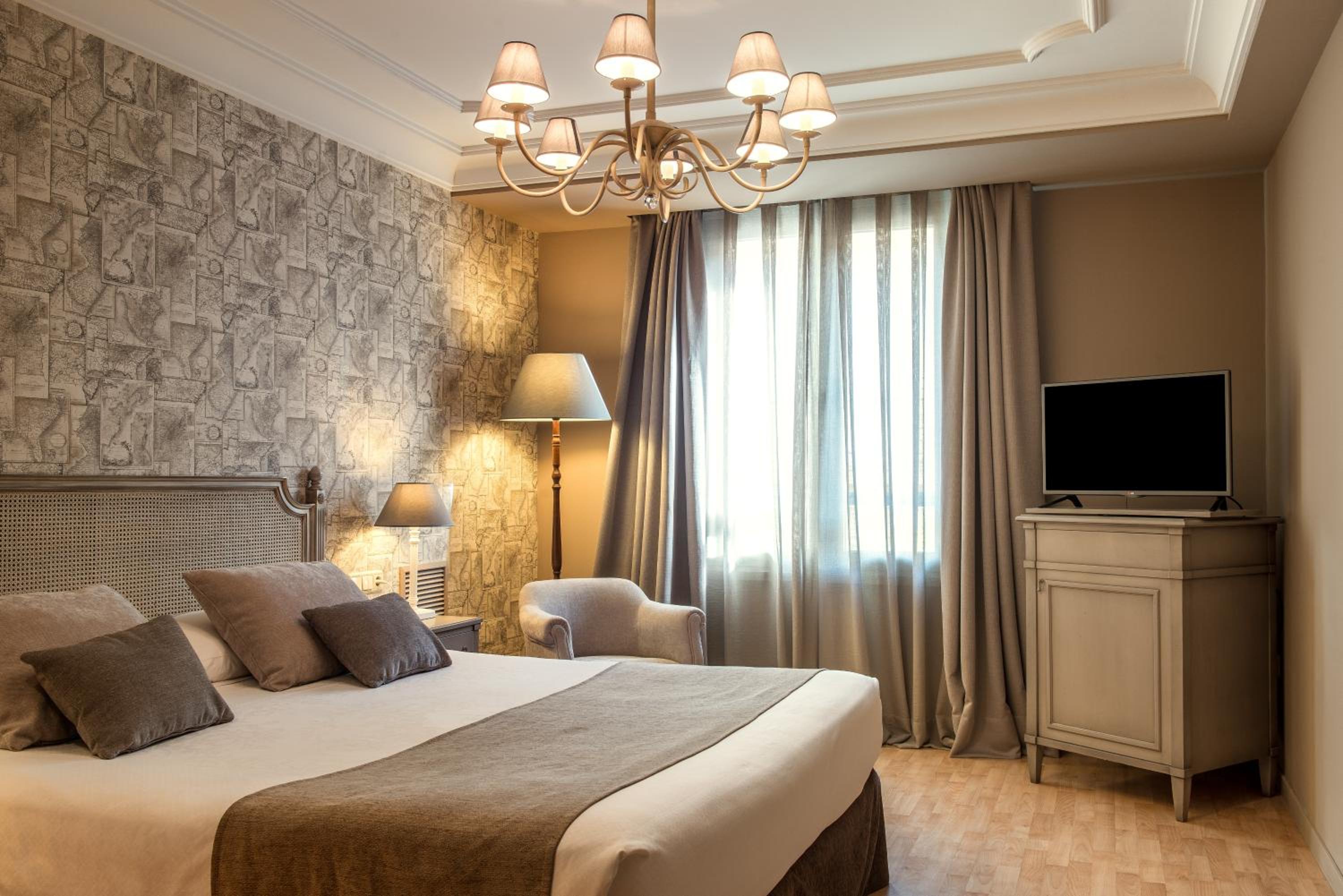 Economy Double Or Twin Room