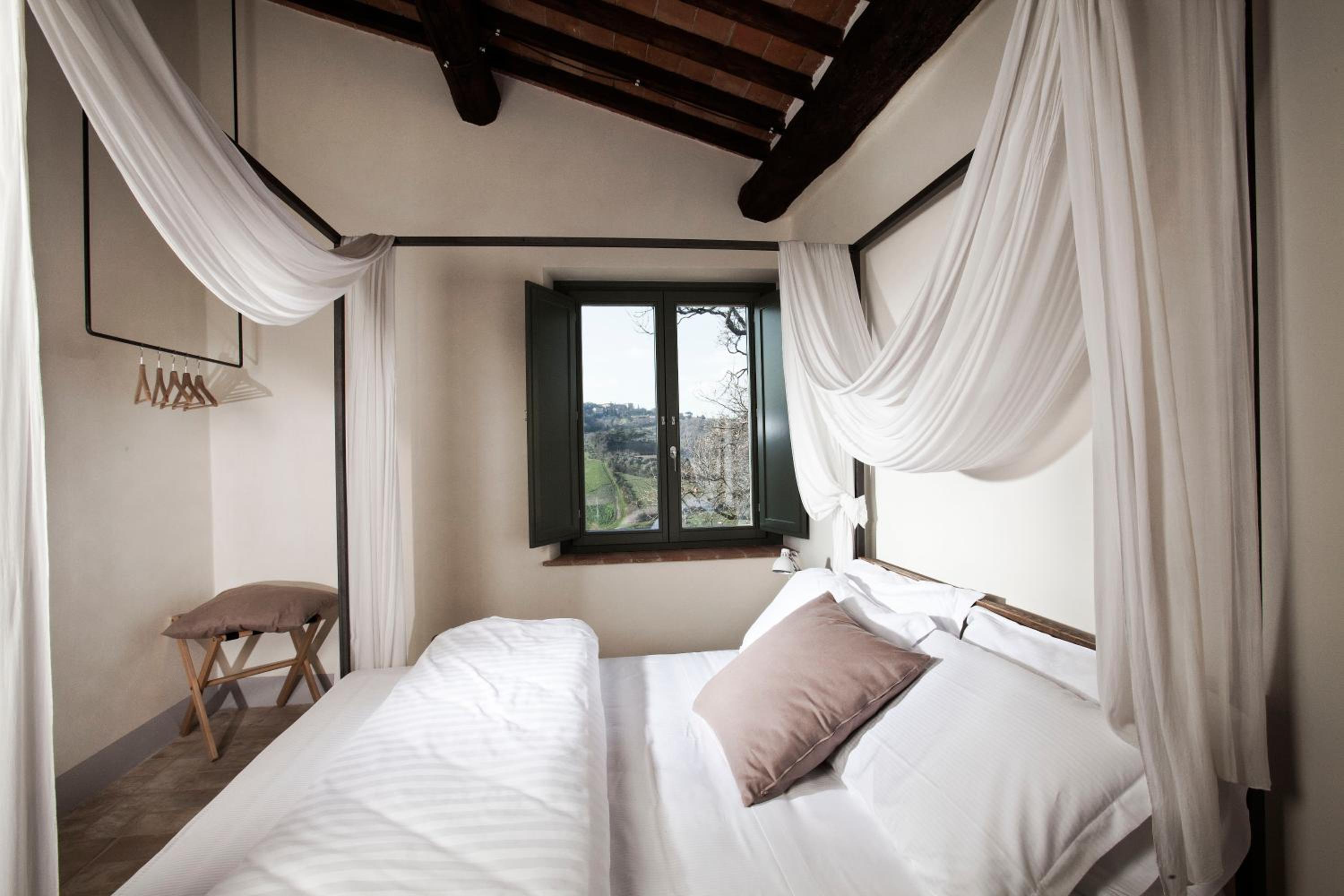 Junior Suite - Photo 1