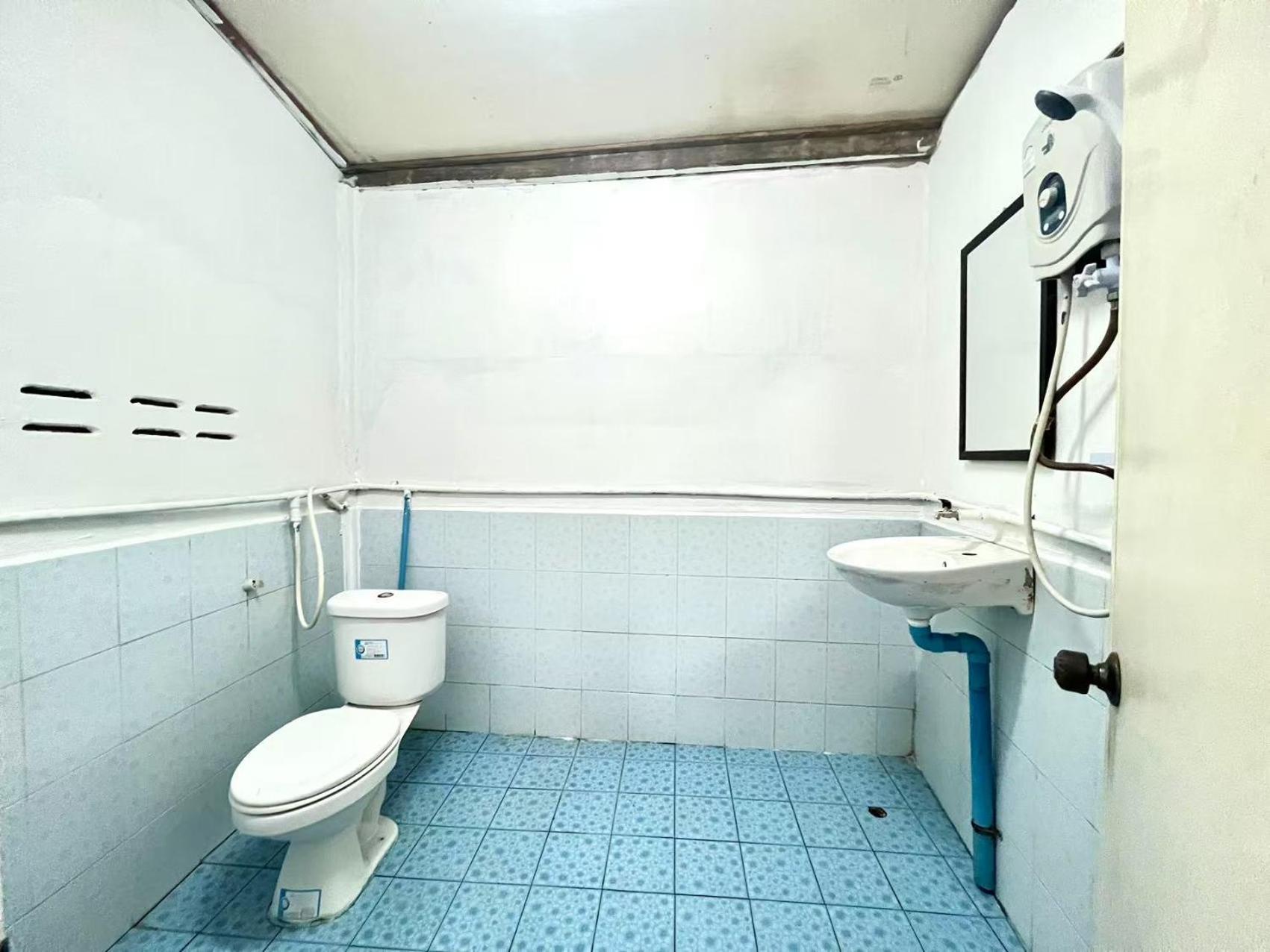 Single Room with Shower photo 1