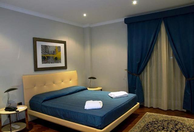 Suite - Photo 8