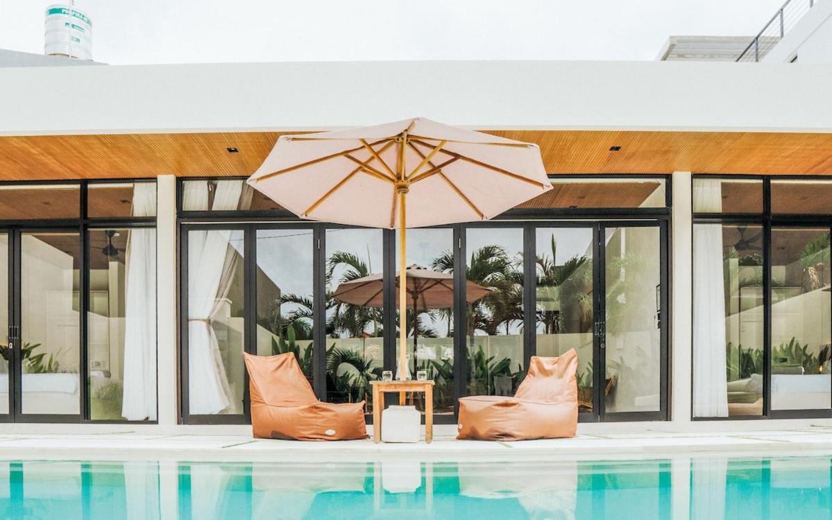 Three-Bedroom Villa photo 2