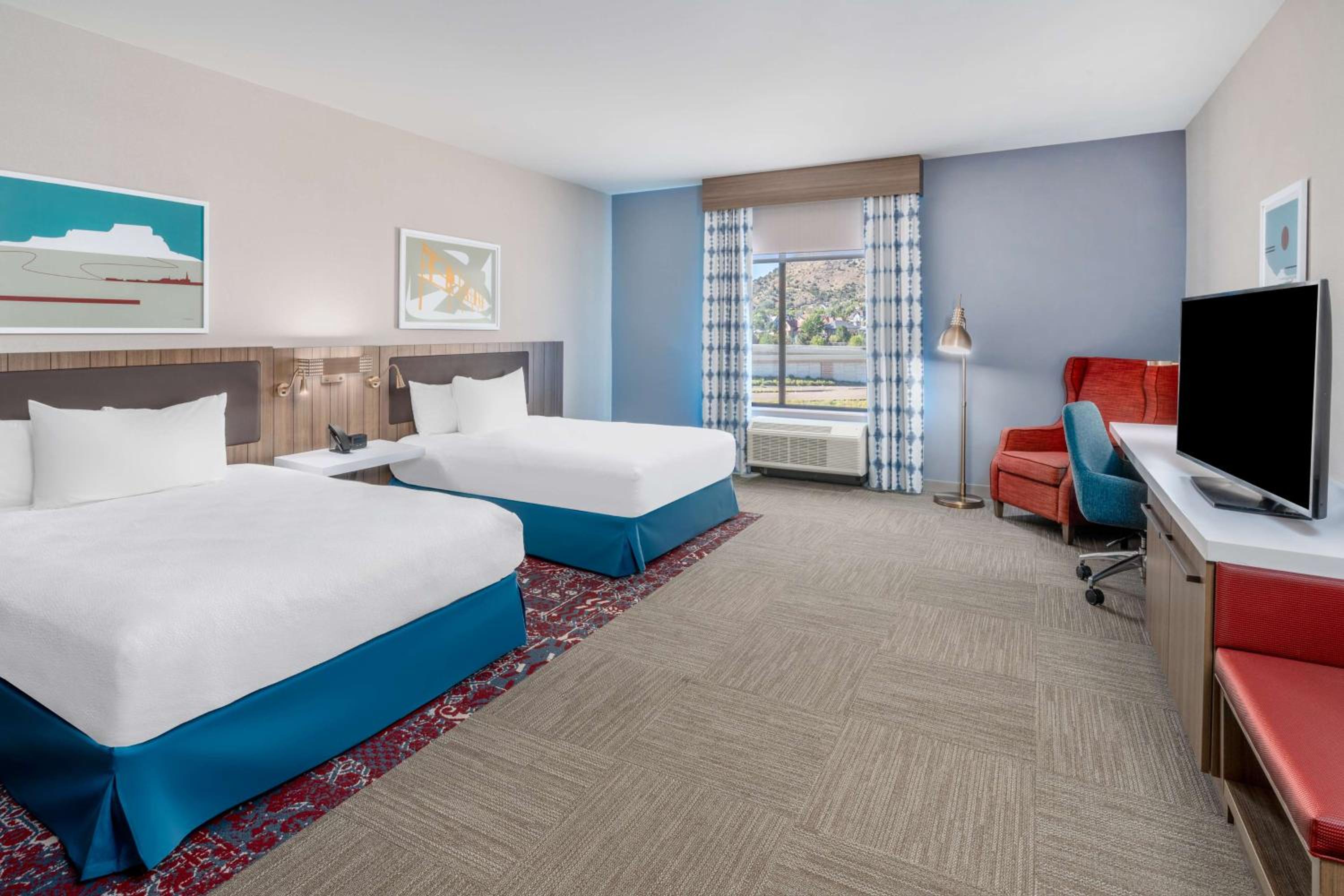 Queen Room with Two Queen Beds - Mobility Access - Photo 2