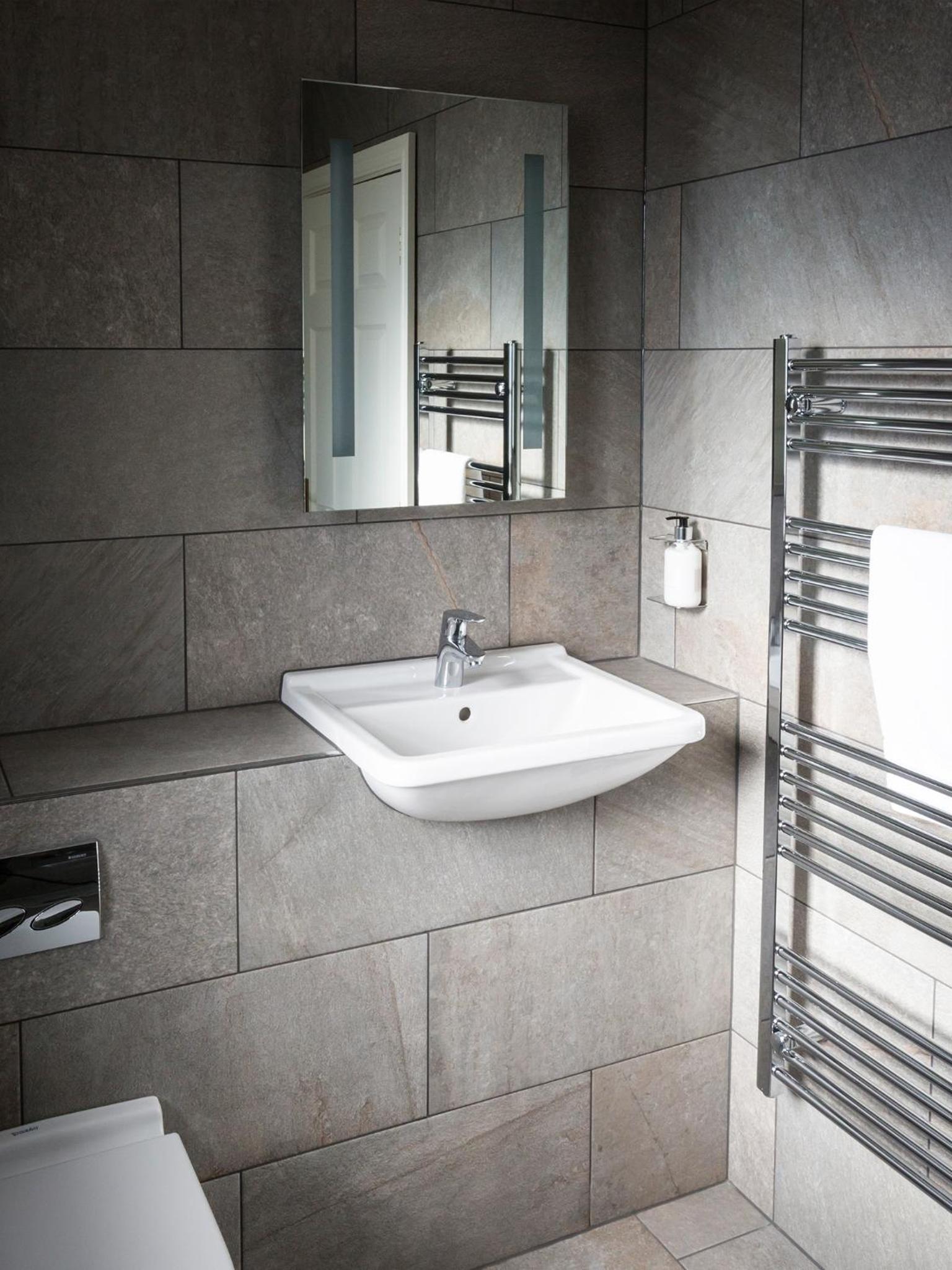 Deluxe Double or Twin Room photo 2