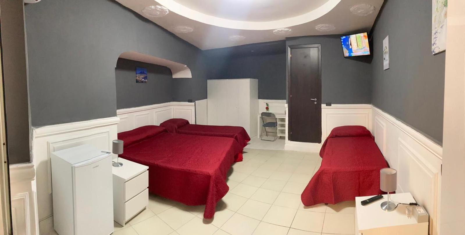 Double or Twin Room with Private Bathroom