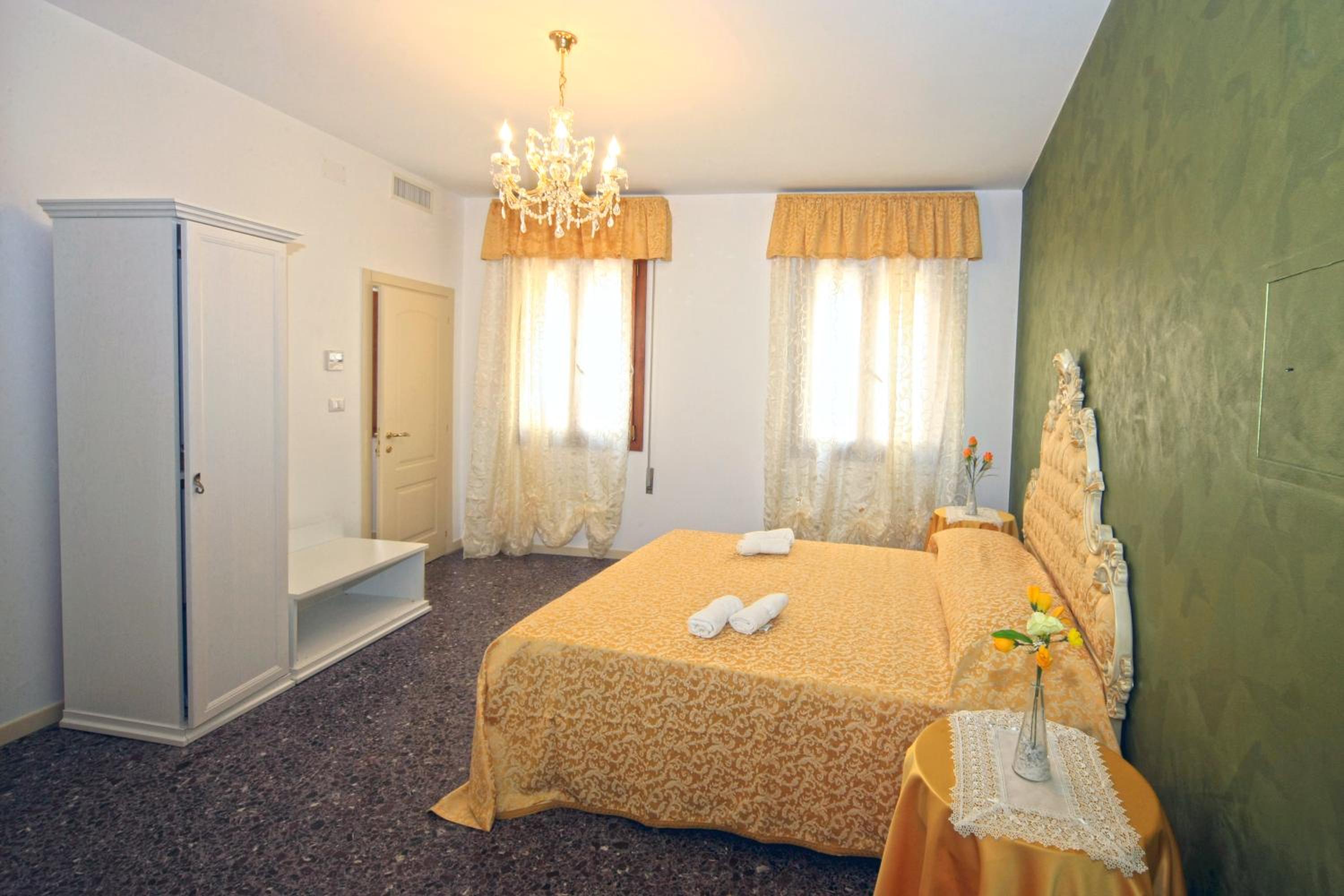 Superior Double Room photo 3
