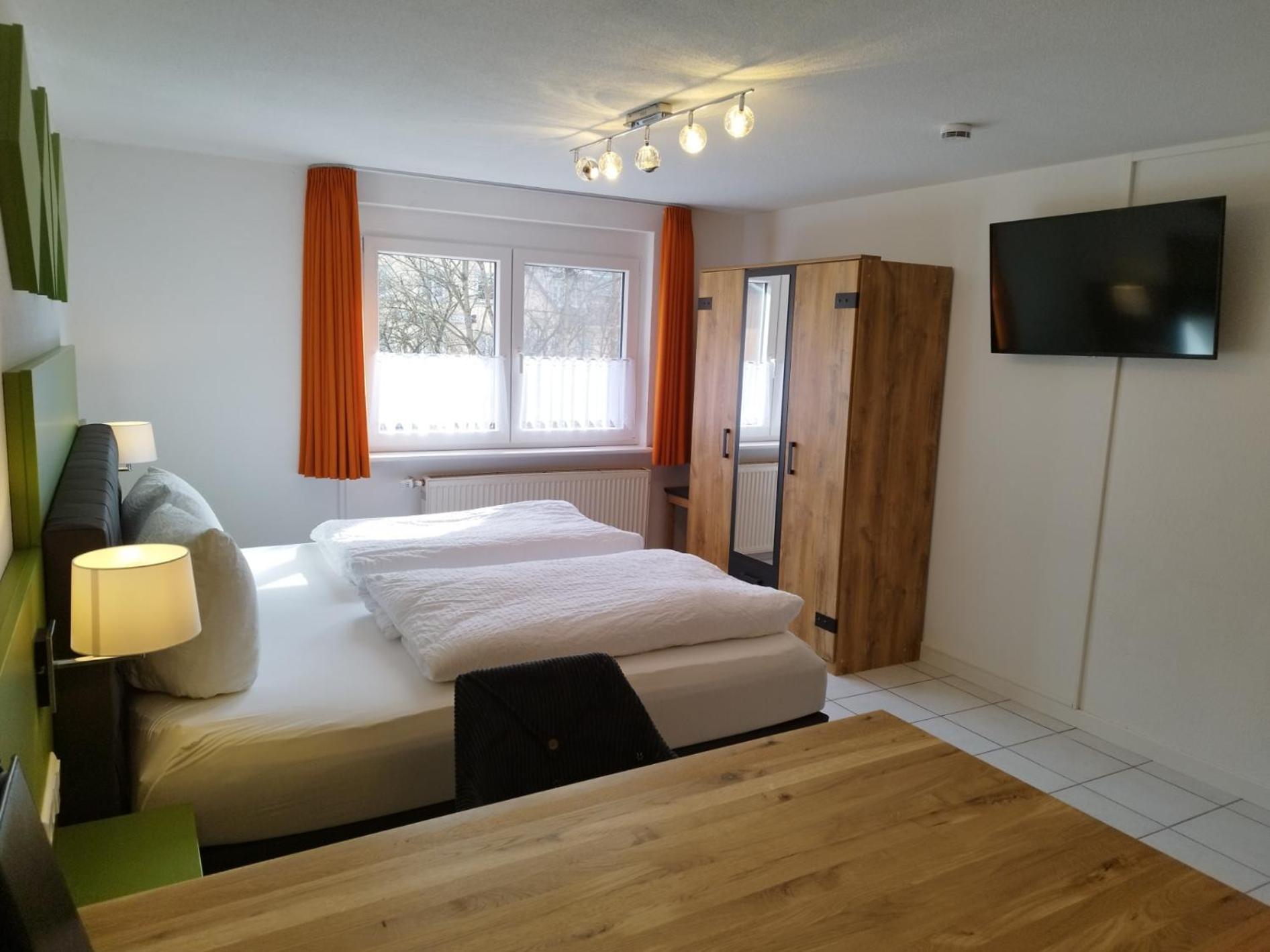 Large Double Room