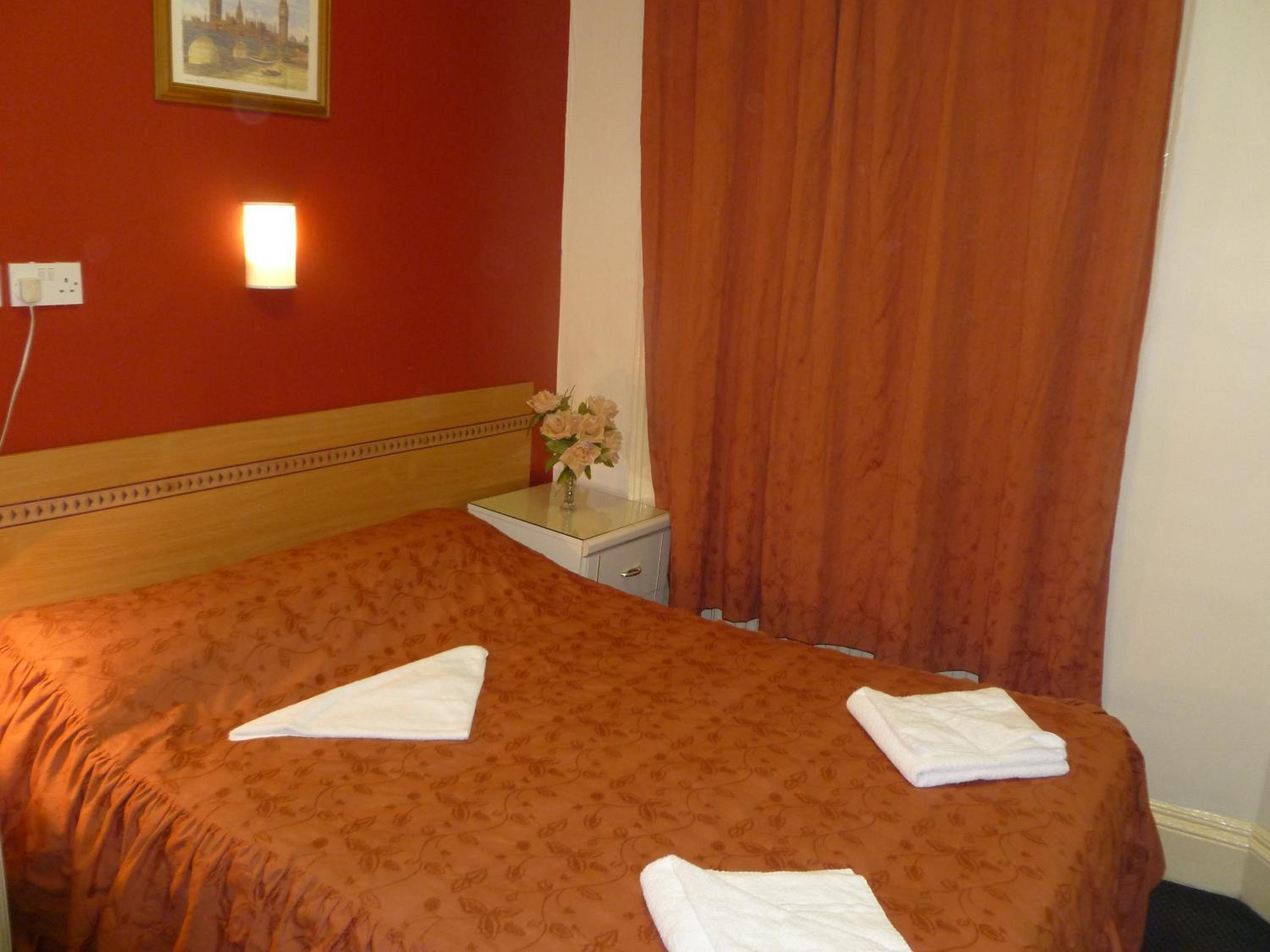 Single Room photo 1