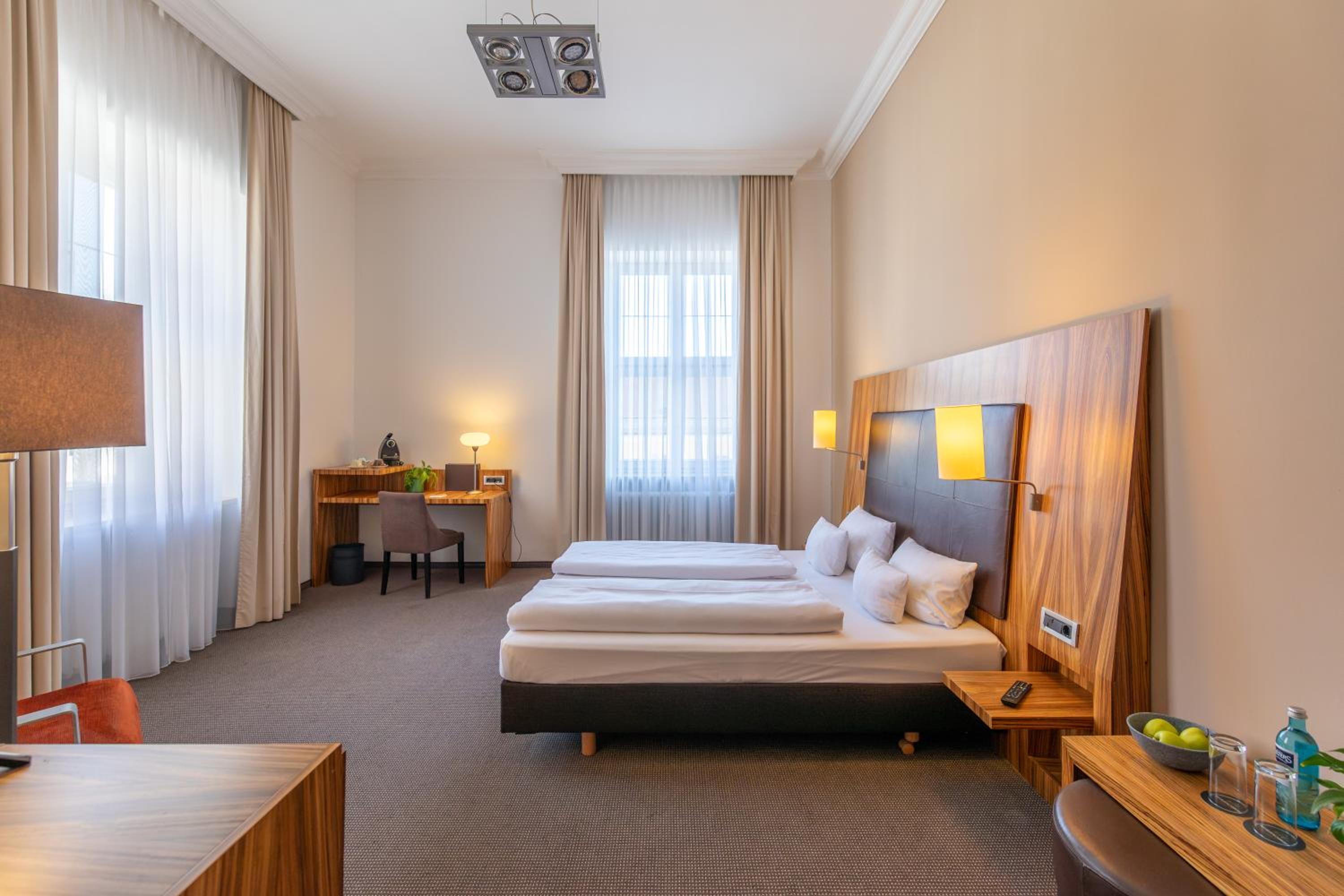 Superior Double Room with Cathedral View photo 1