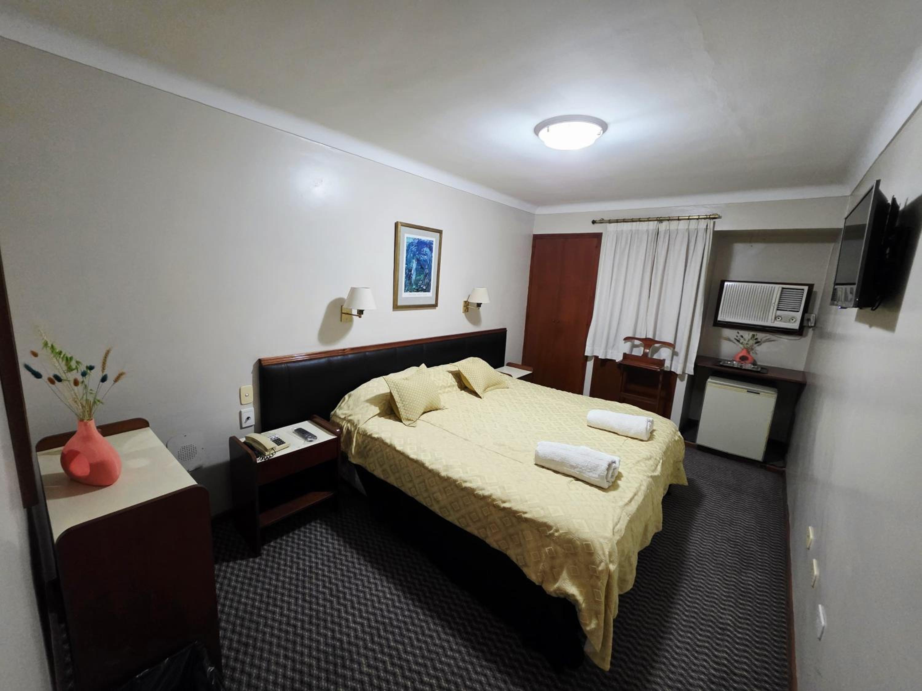 Double Room With Private Bathroom