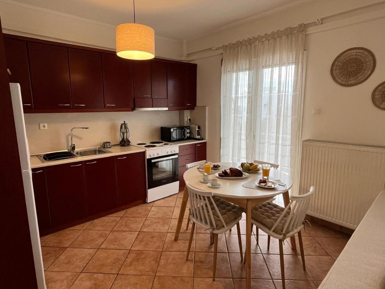 Apartment with City View