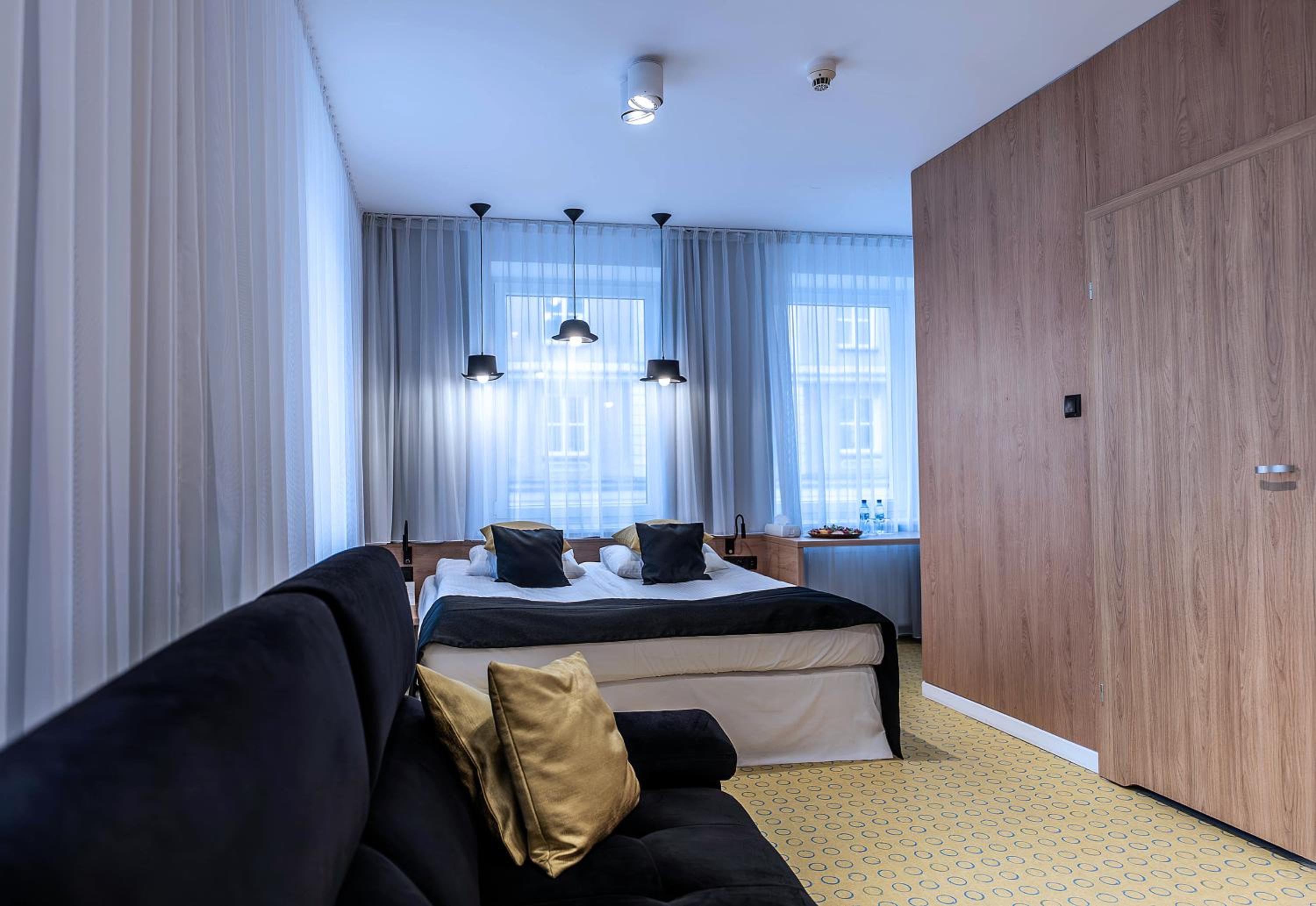 Delux room with king size bed with access to the wellness and fitness area photo 3