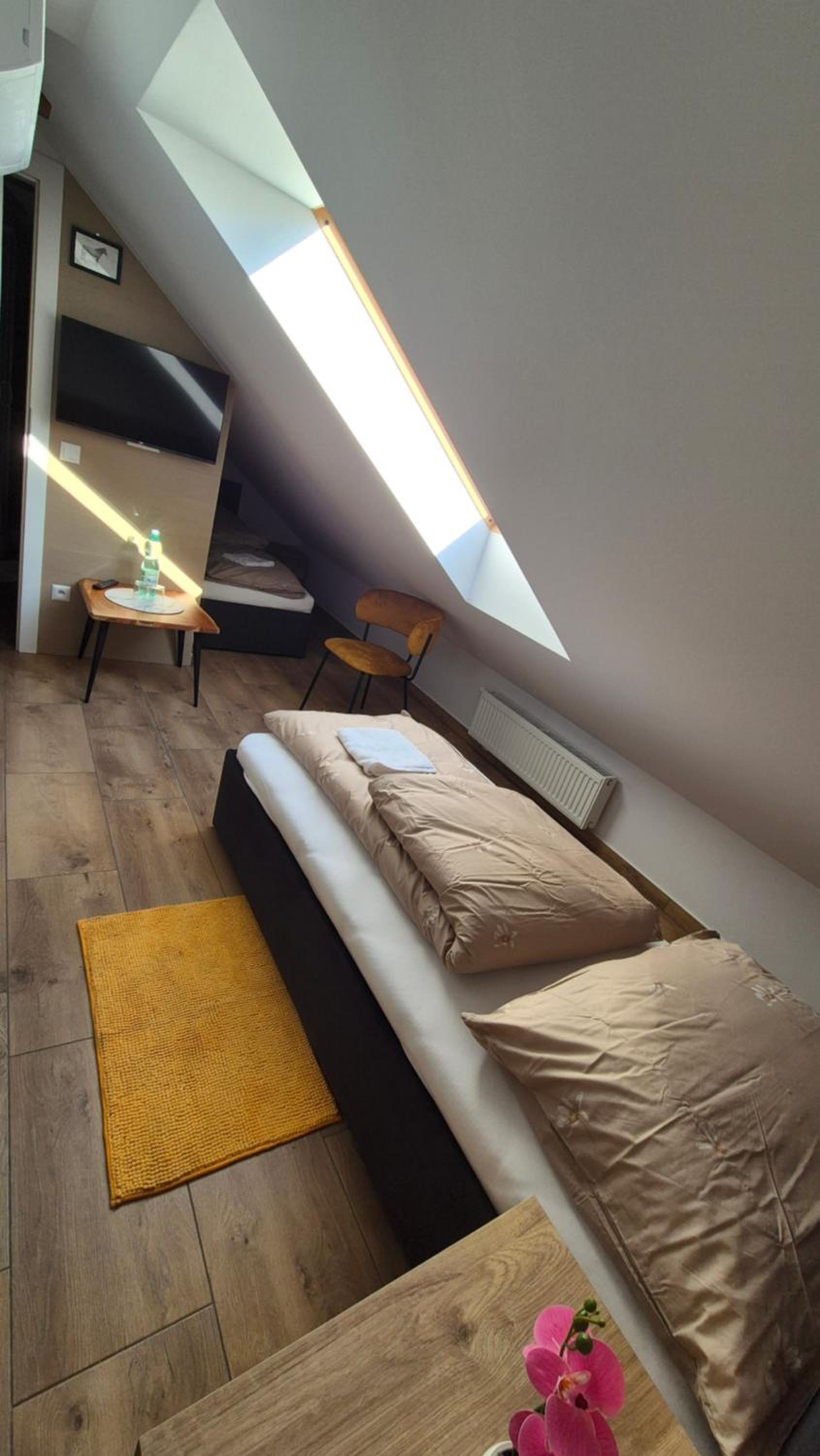 Double Room with Private Bathroom photo 1