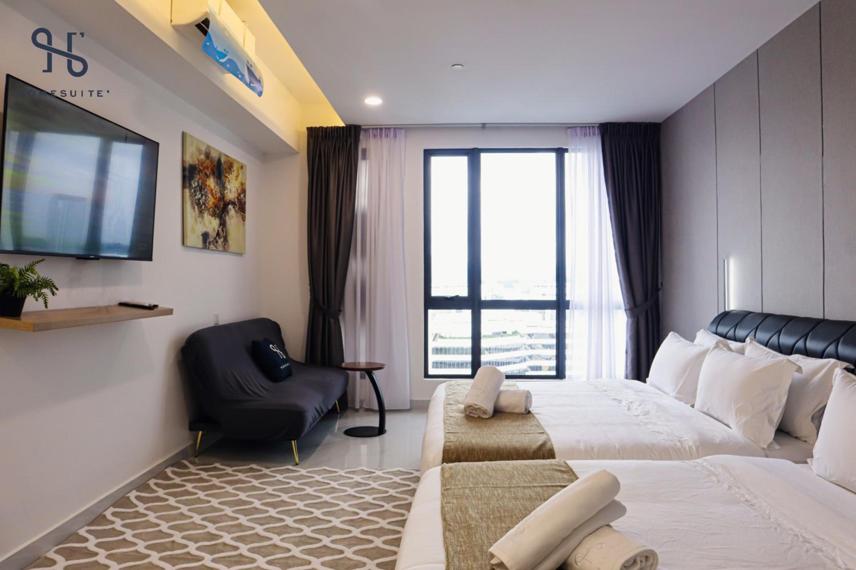 Deluxe Double or Twin Room with Pool View