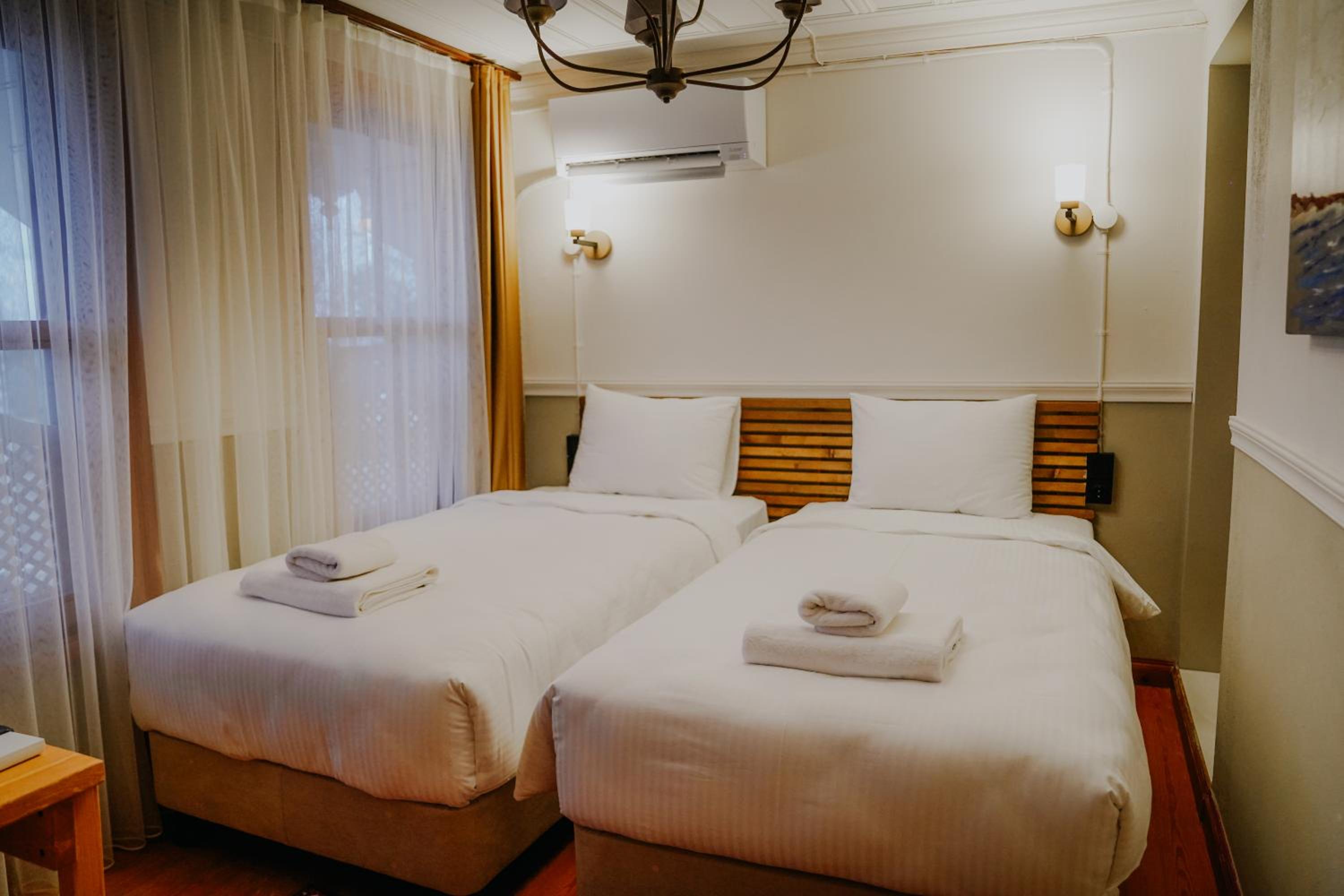 Deluxe Twin Room photo 1