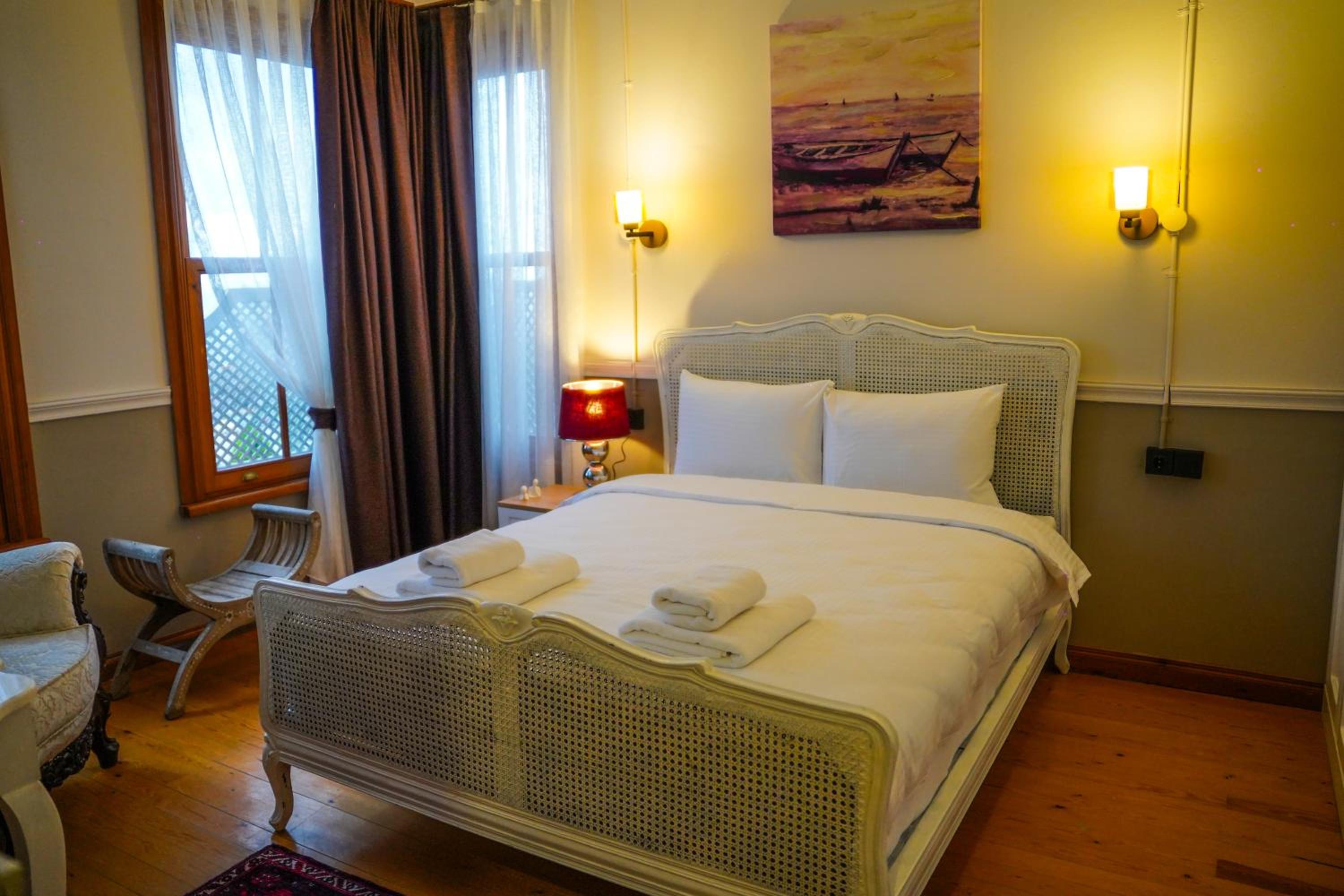 Deluxe Double Room photo 3