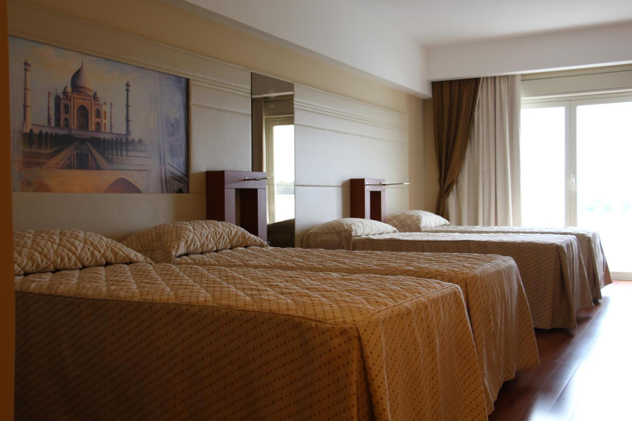 Superior Quadruple Room With Balcony photo 2