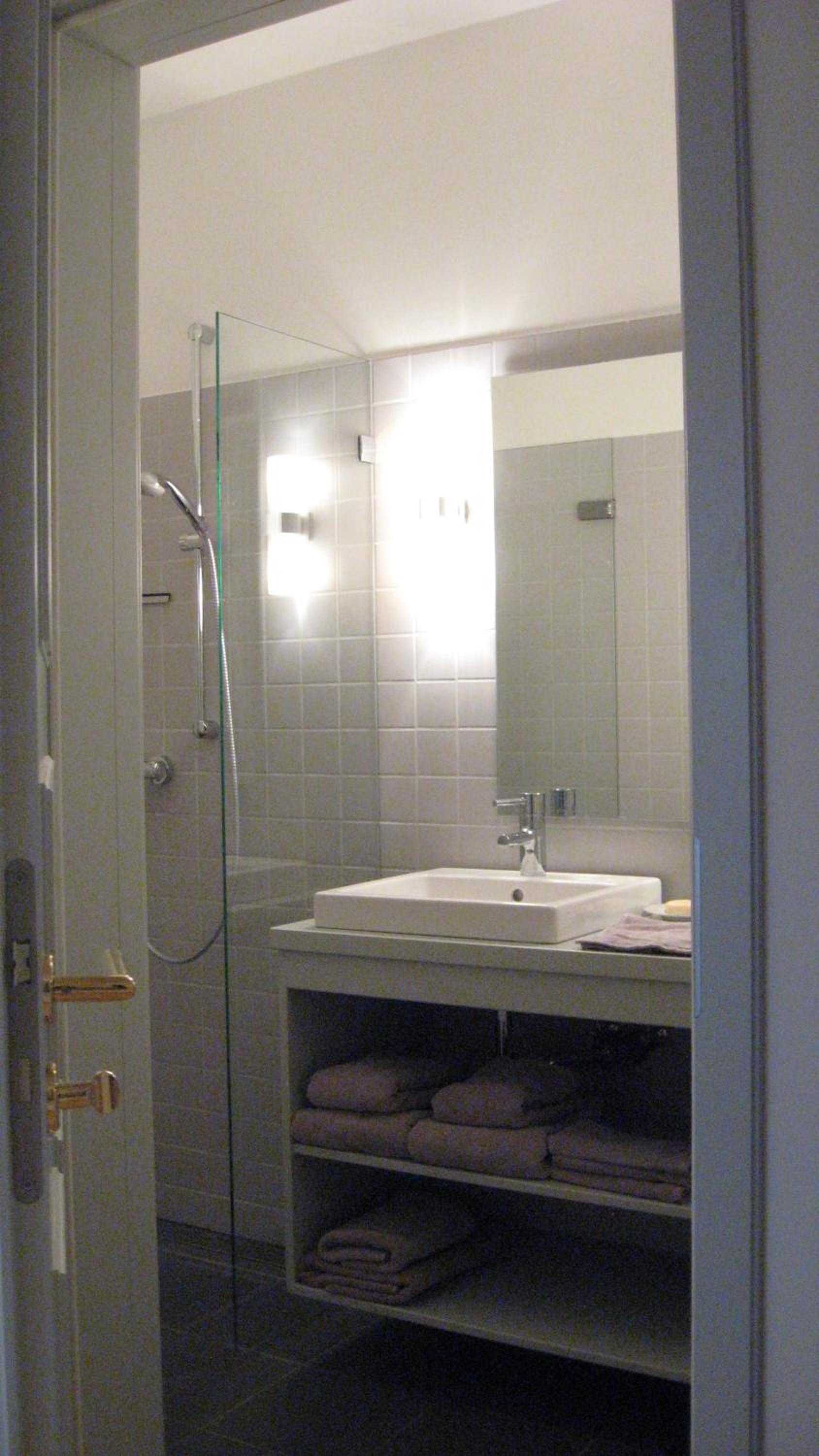 Apartment with Garden View - Photo 10