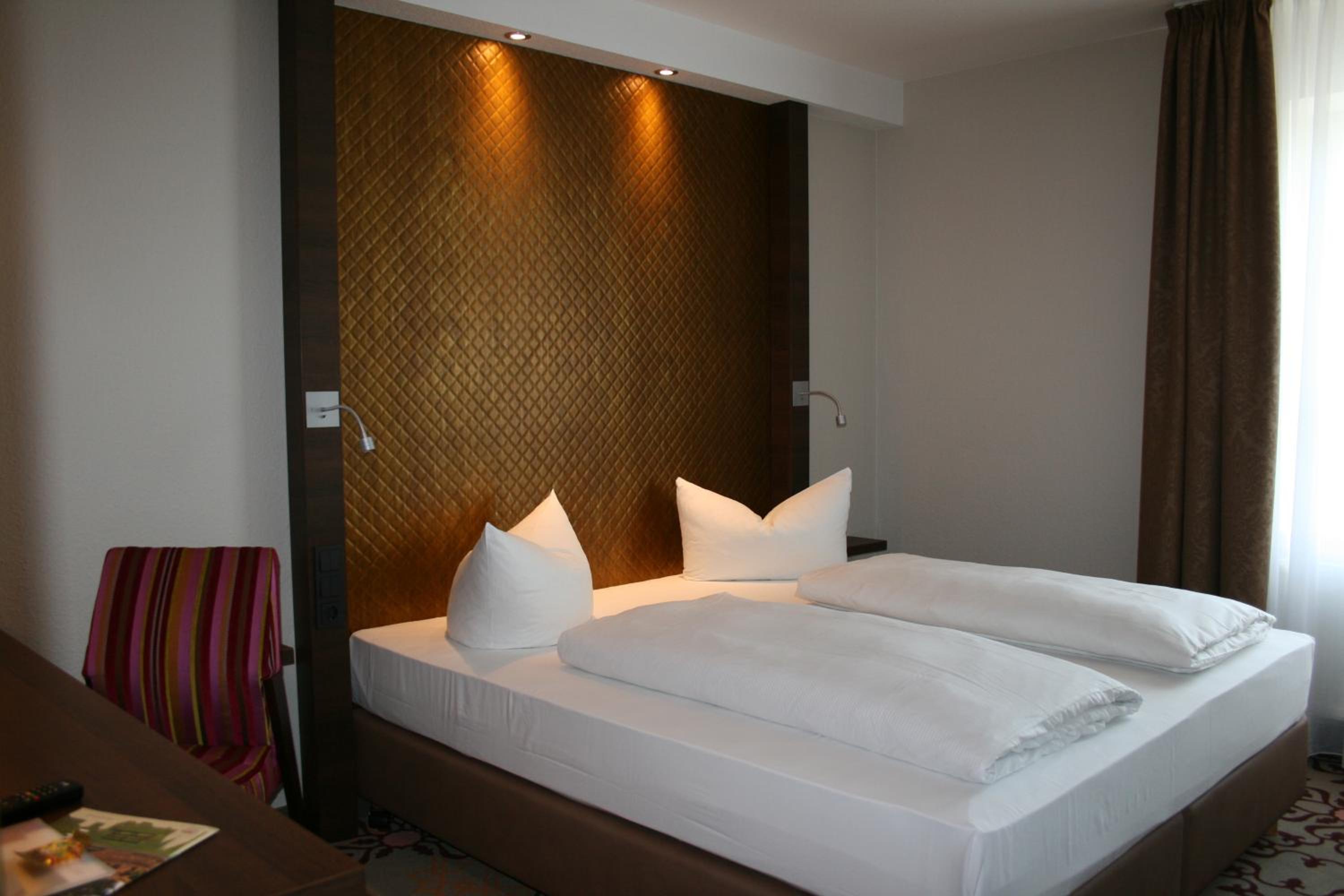 Business Double Room - Photo 2