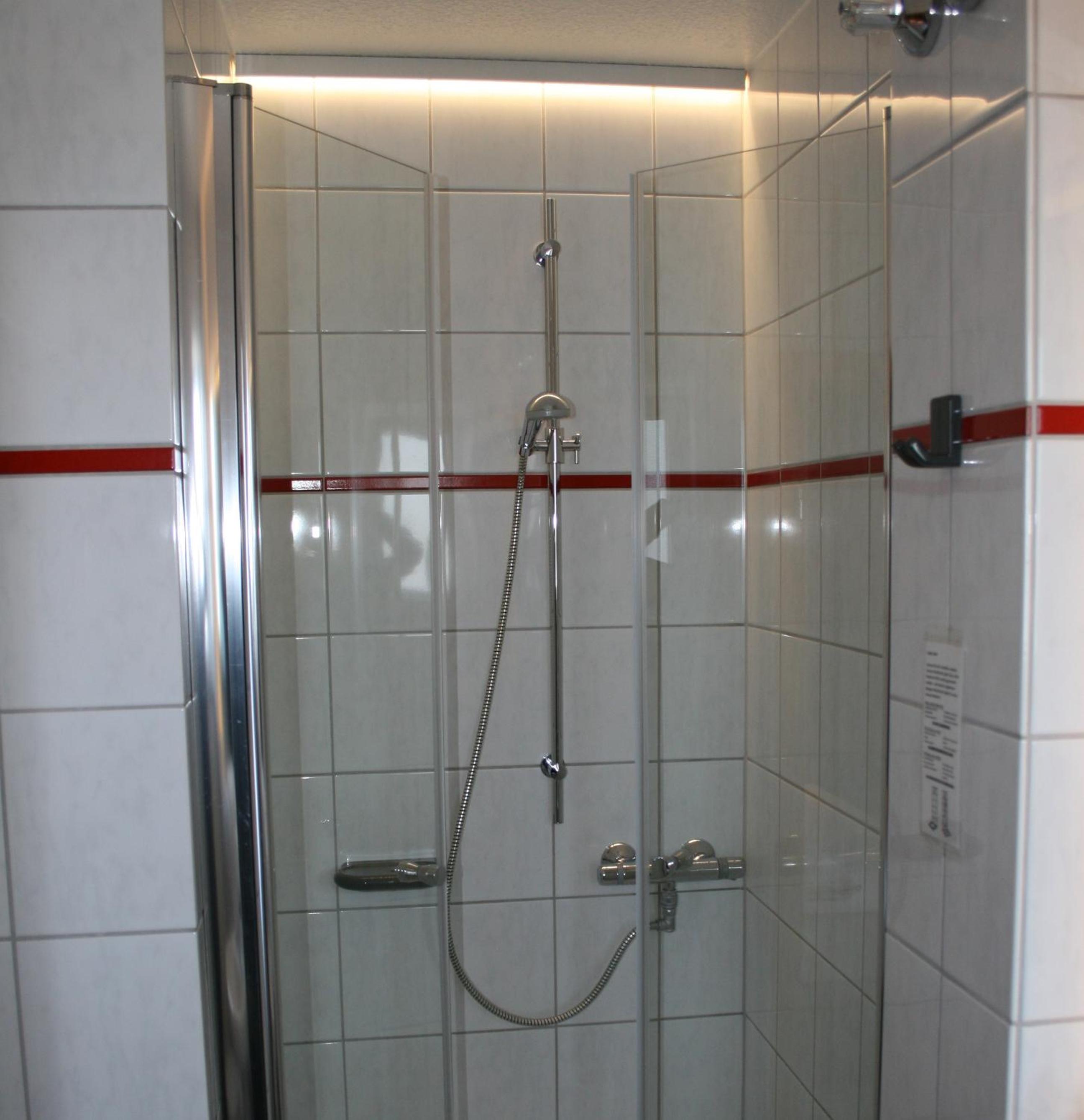 Business Double Room - Photo 4
