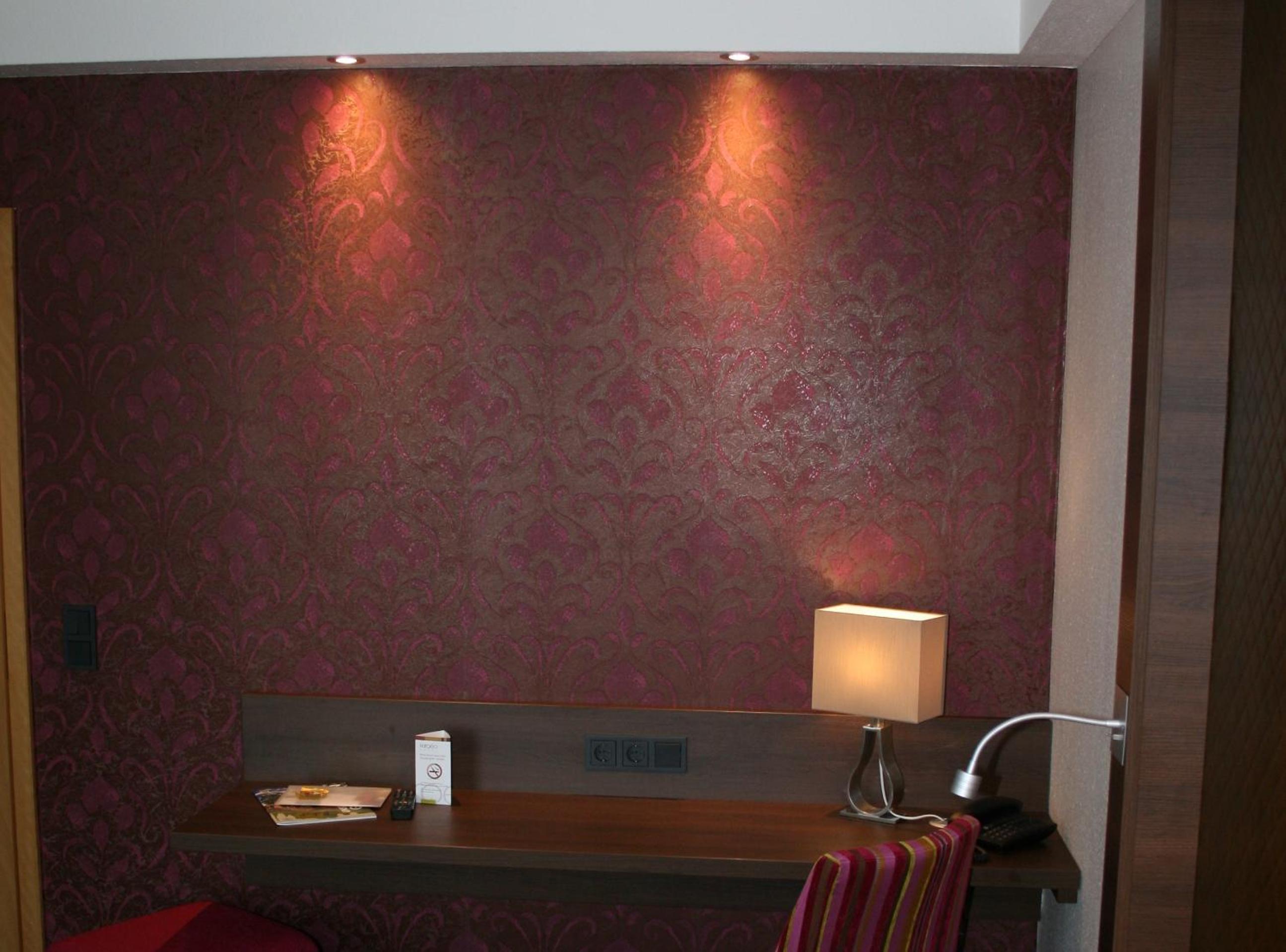 Business Double Room - Photo 7