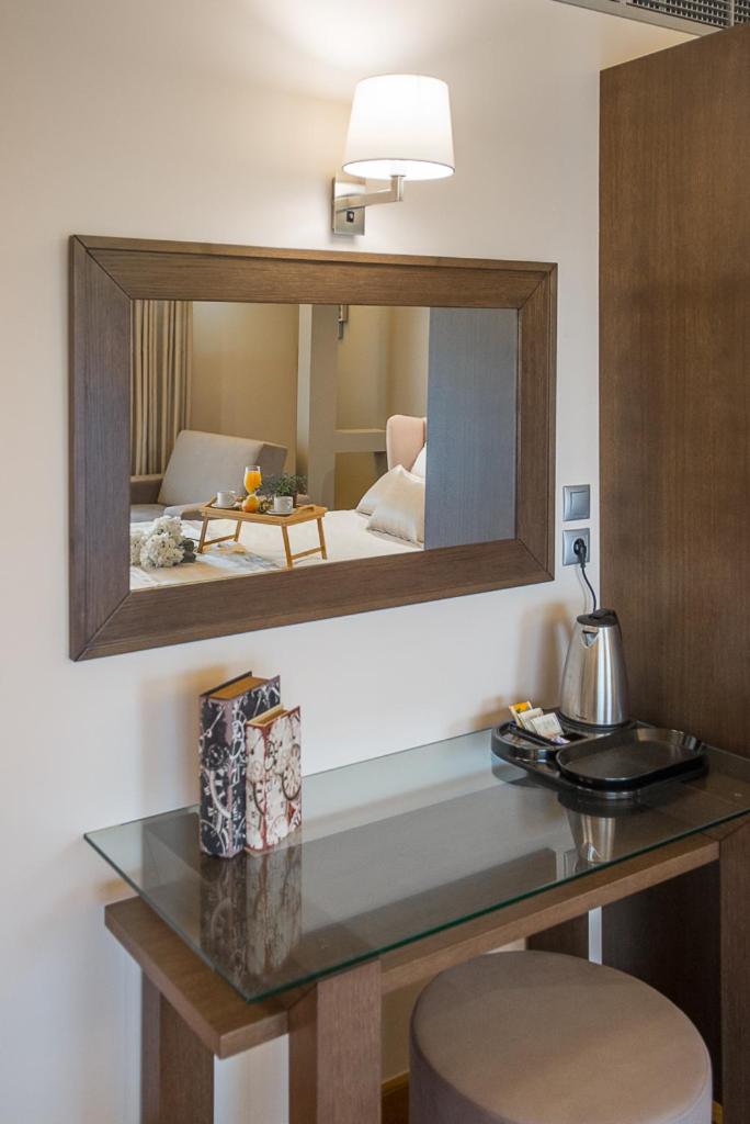 Deluxe King Suite