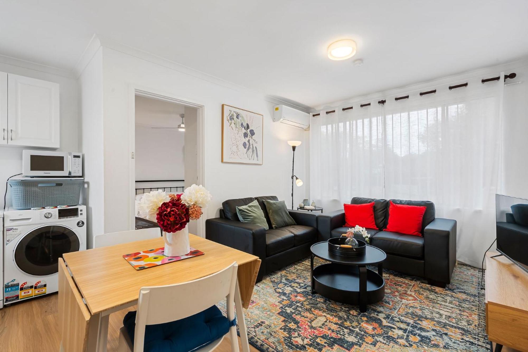 Apartment photo 1