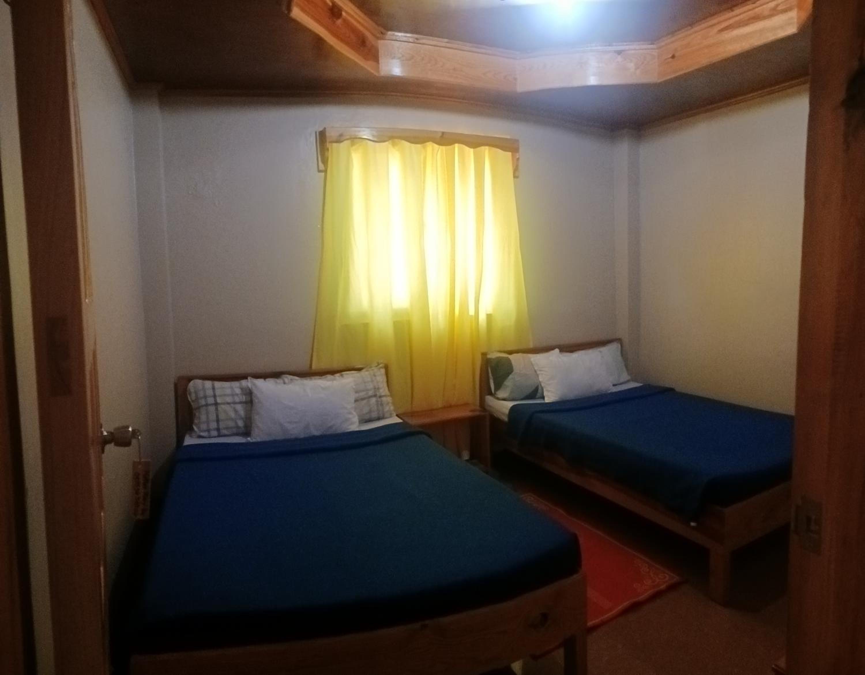 Economy Double Room photo 2