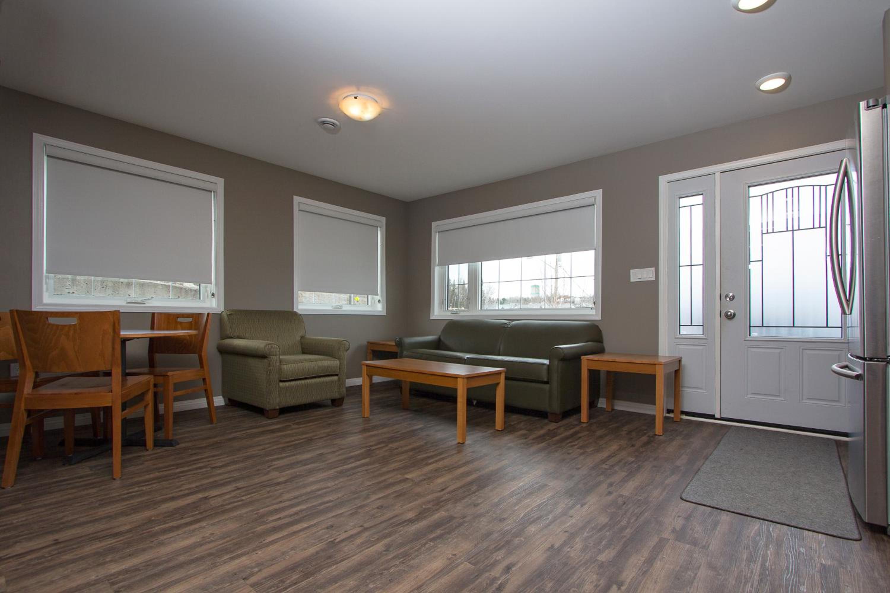 Two-Bedroom Apartment with Lake View photo 1