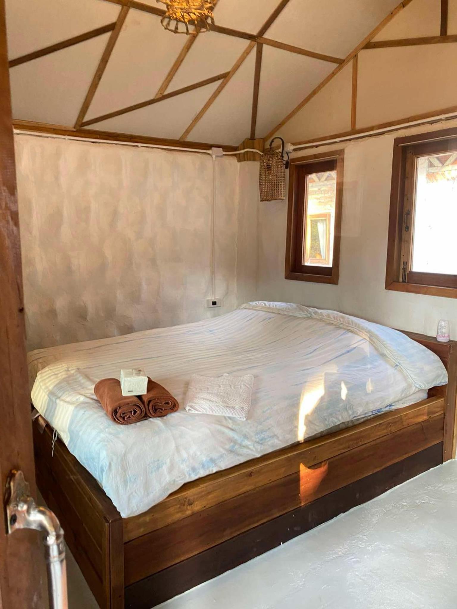 Queen Room with Garden View - Photo 1