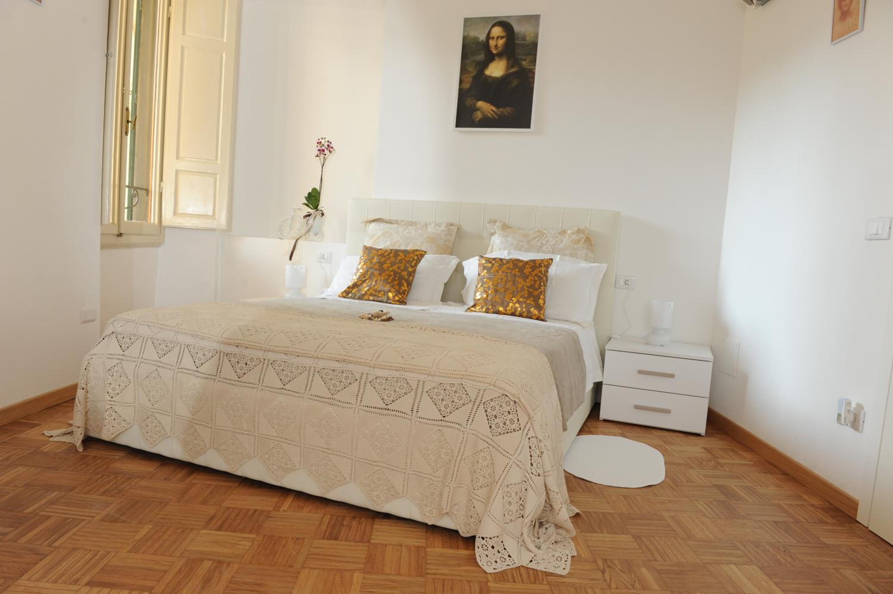 Superior King Room photo 3