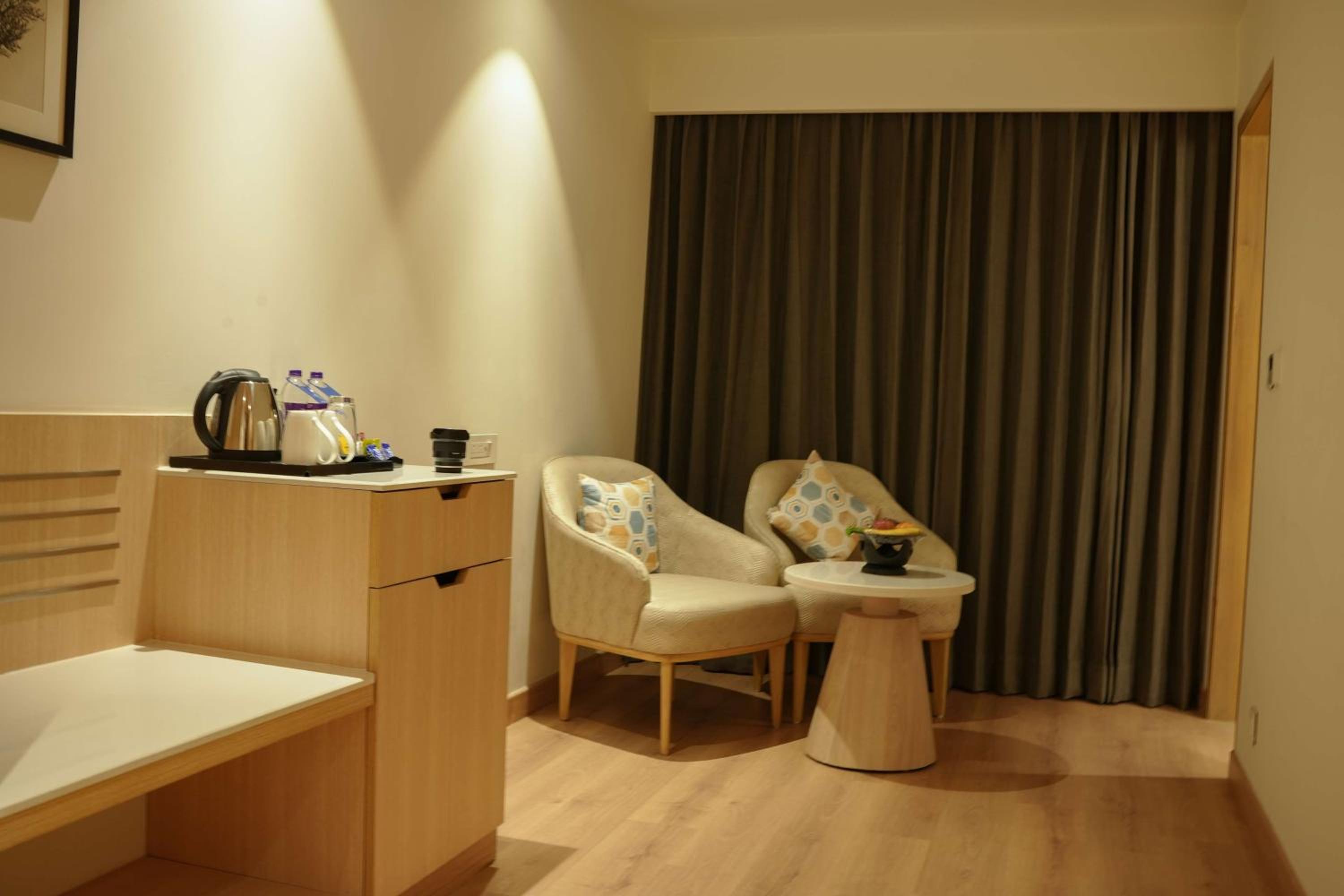 King Suite with Separate Living Room - Non-Smoking photo 1