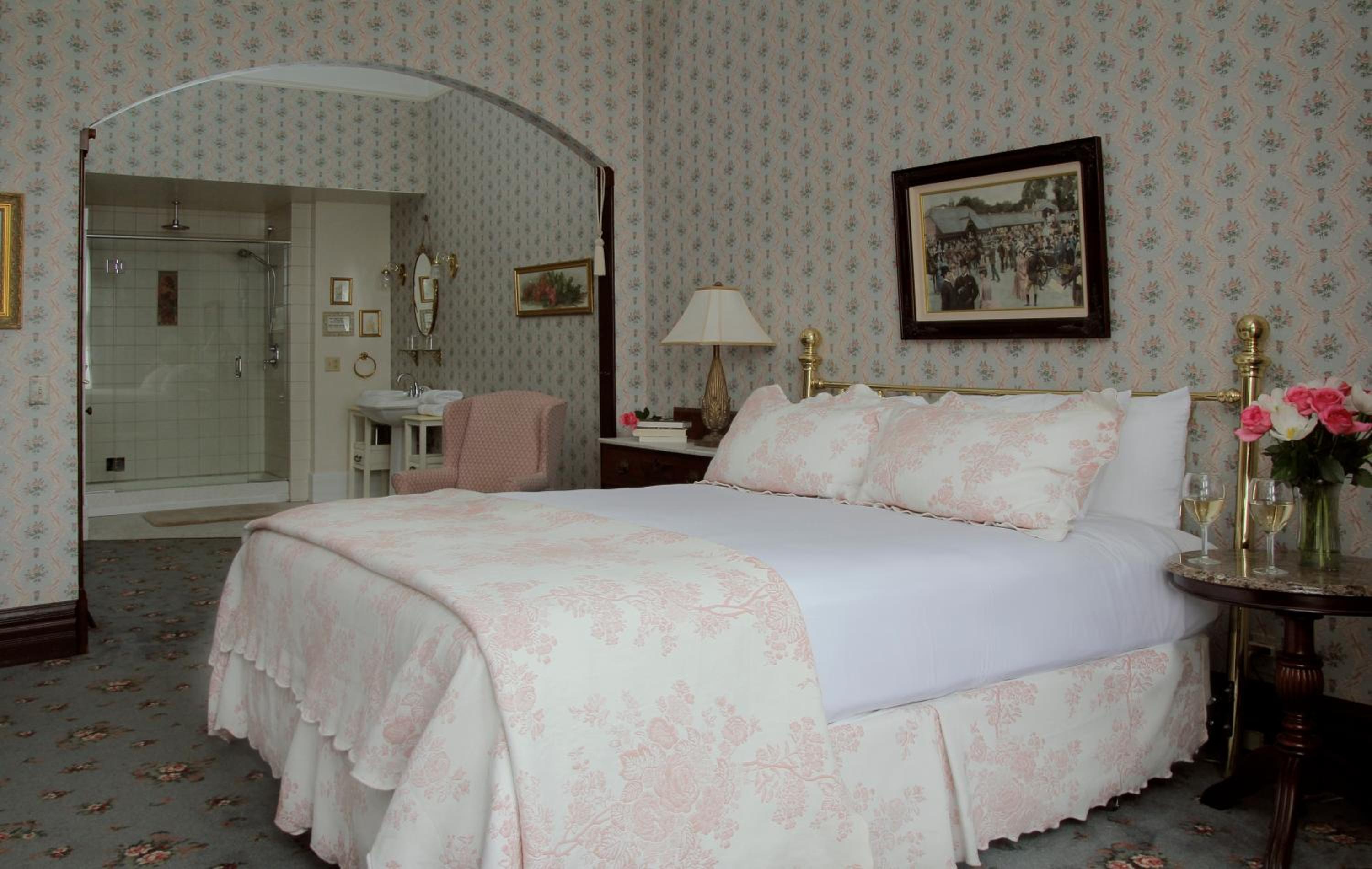 Two-Bedroom King Suite photo 1