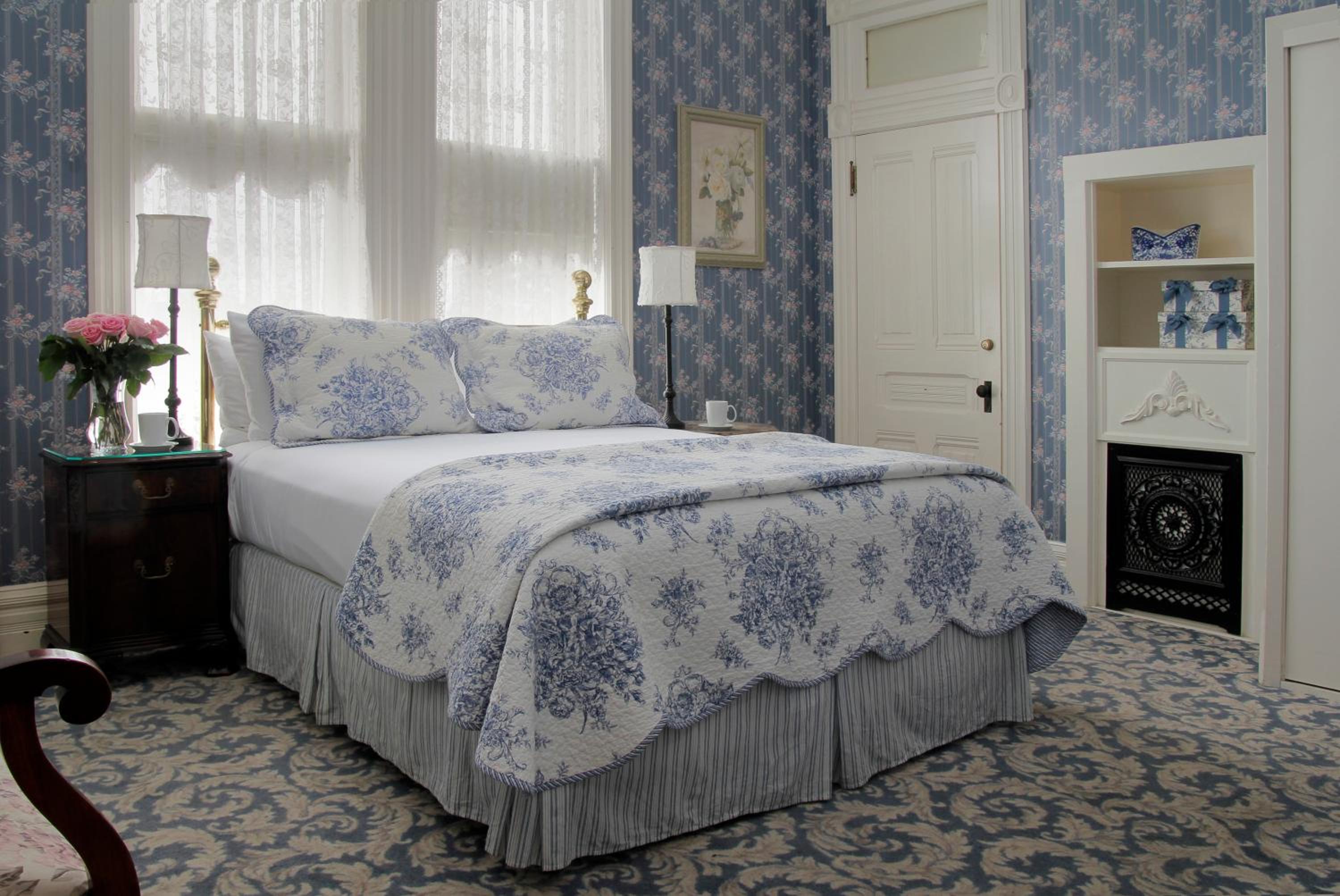 Superior Queen Room photo 2