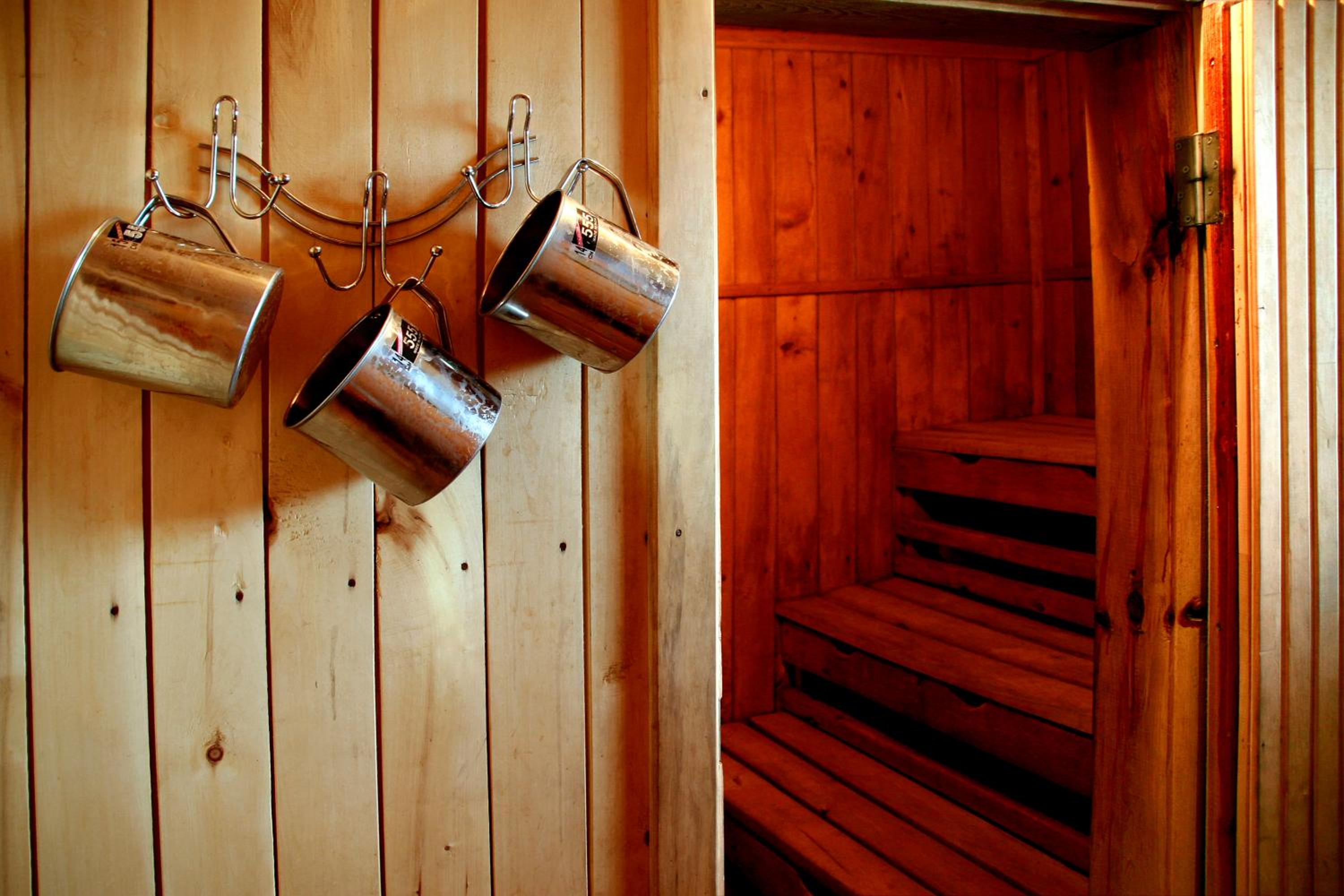 House with Sauna - Photo 1