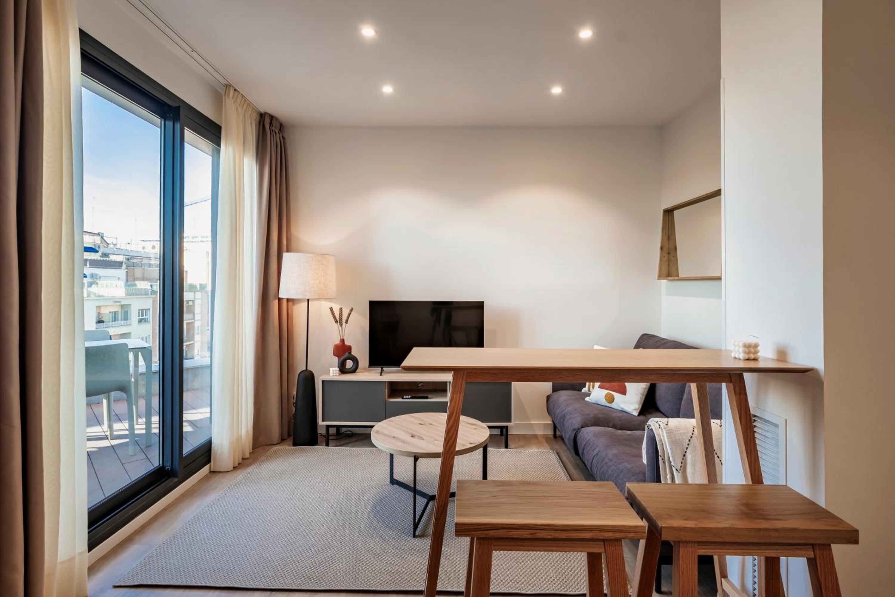 Apartment with Terrace photo 3