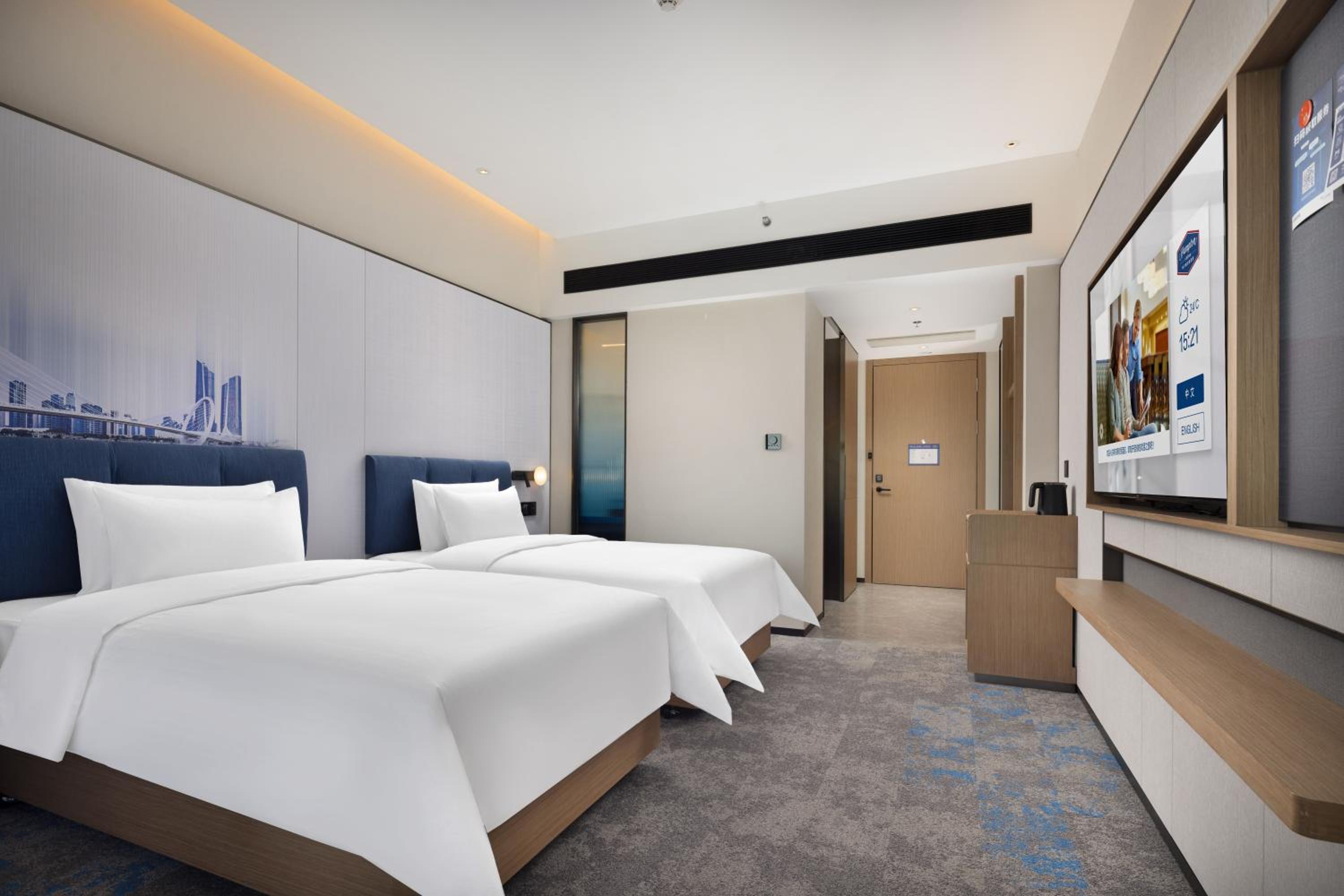 Deluxe Twin Room photo 3