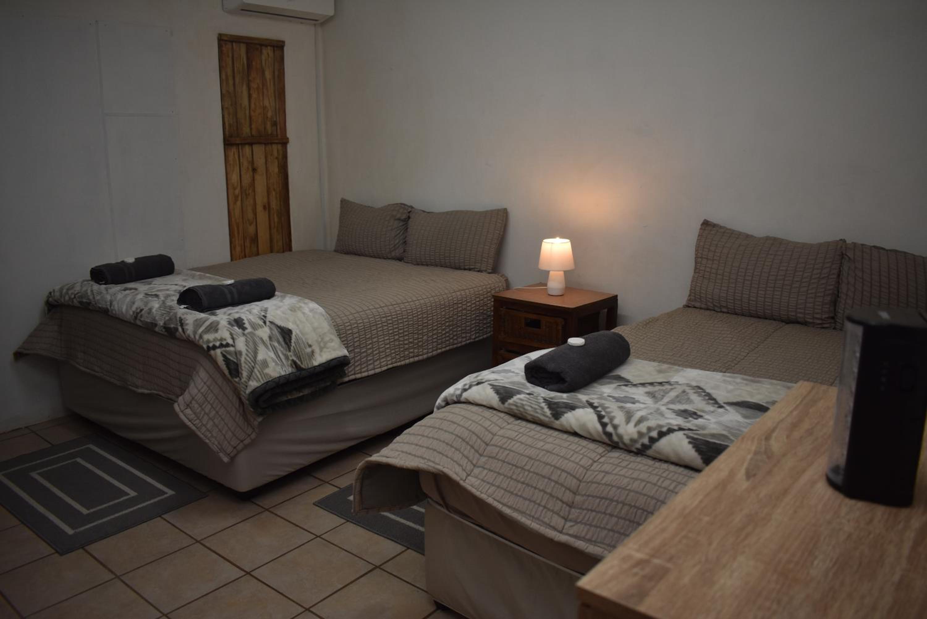 Four-Bedroom House photo 2