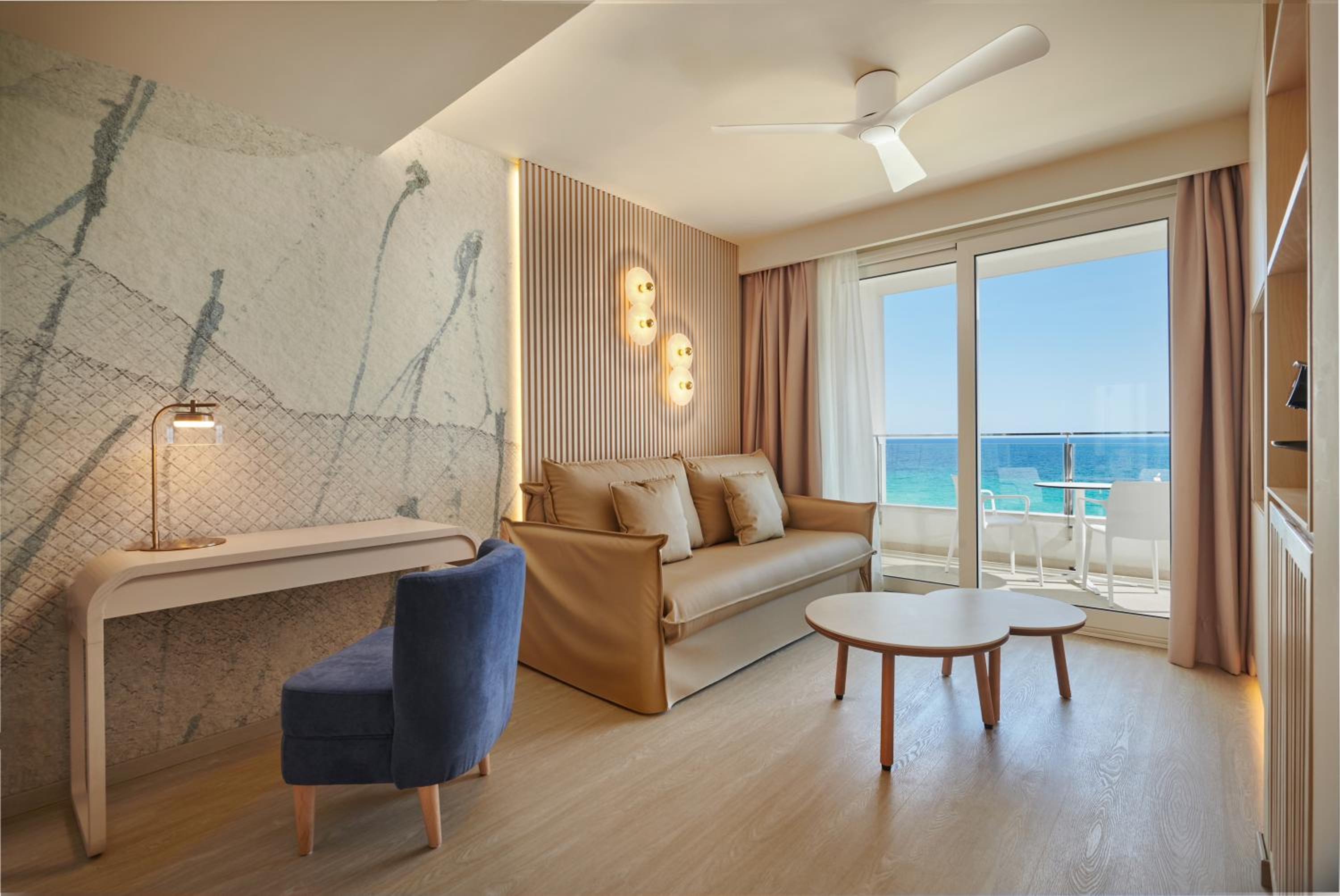 Suite with Sea View
