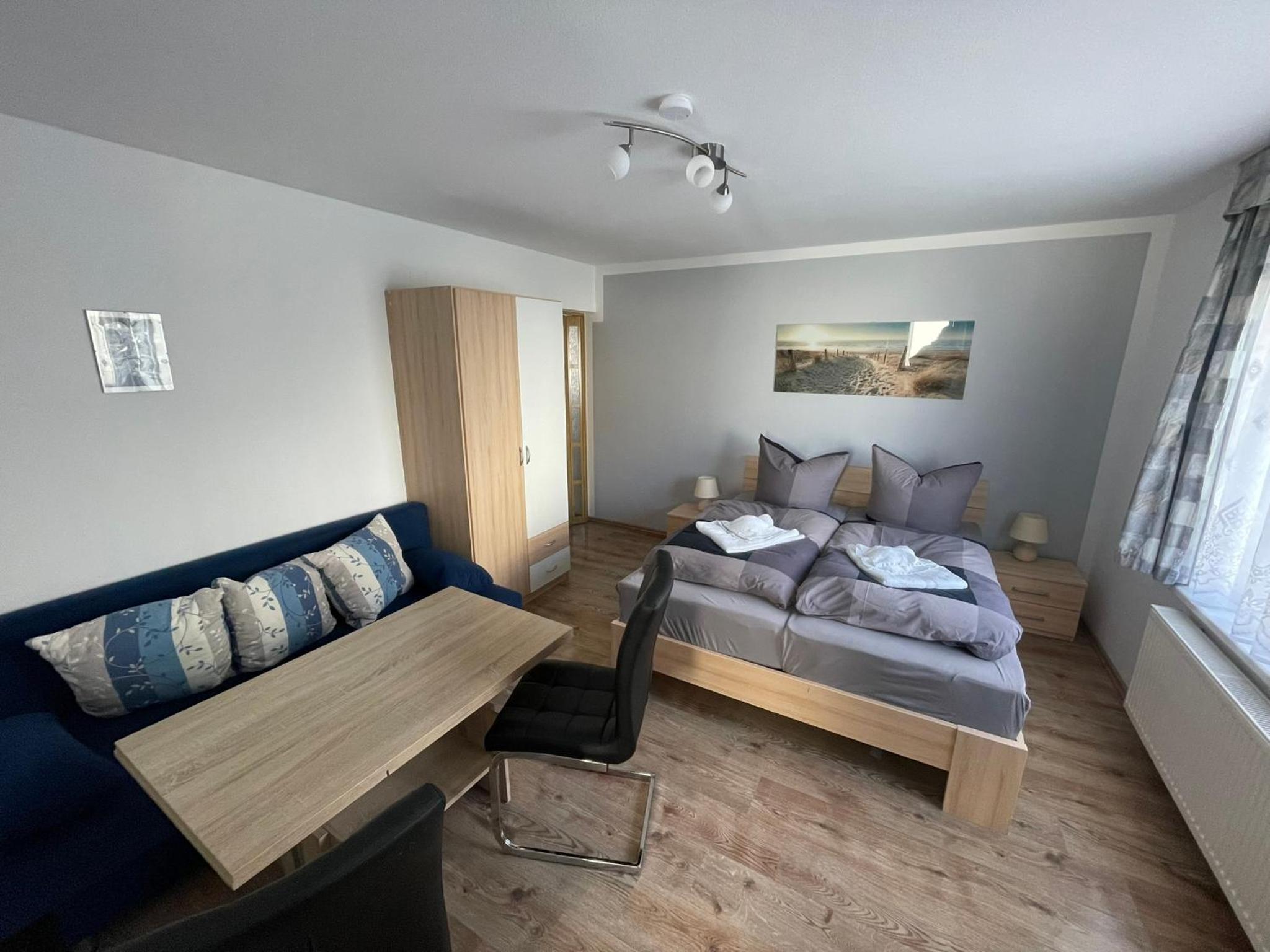 Apartment 5