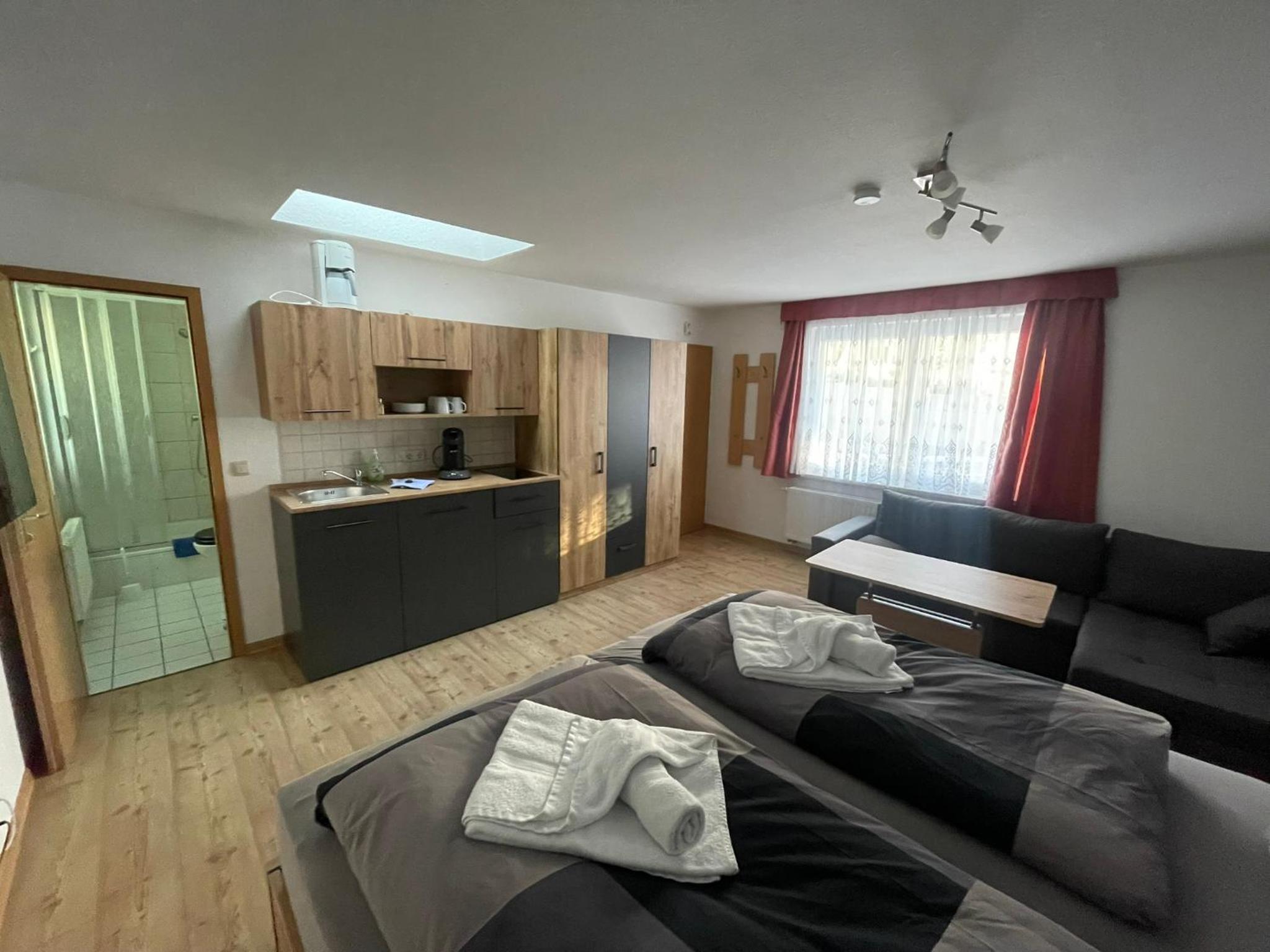 Double Room (No. 7)