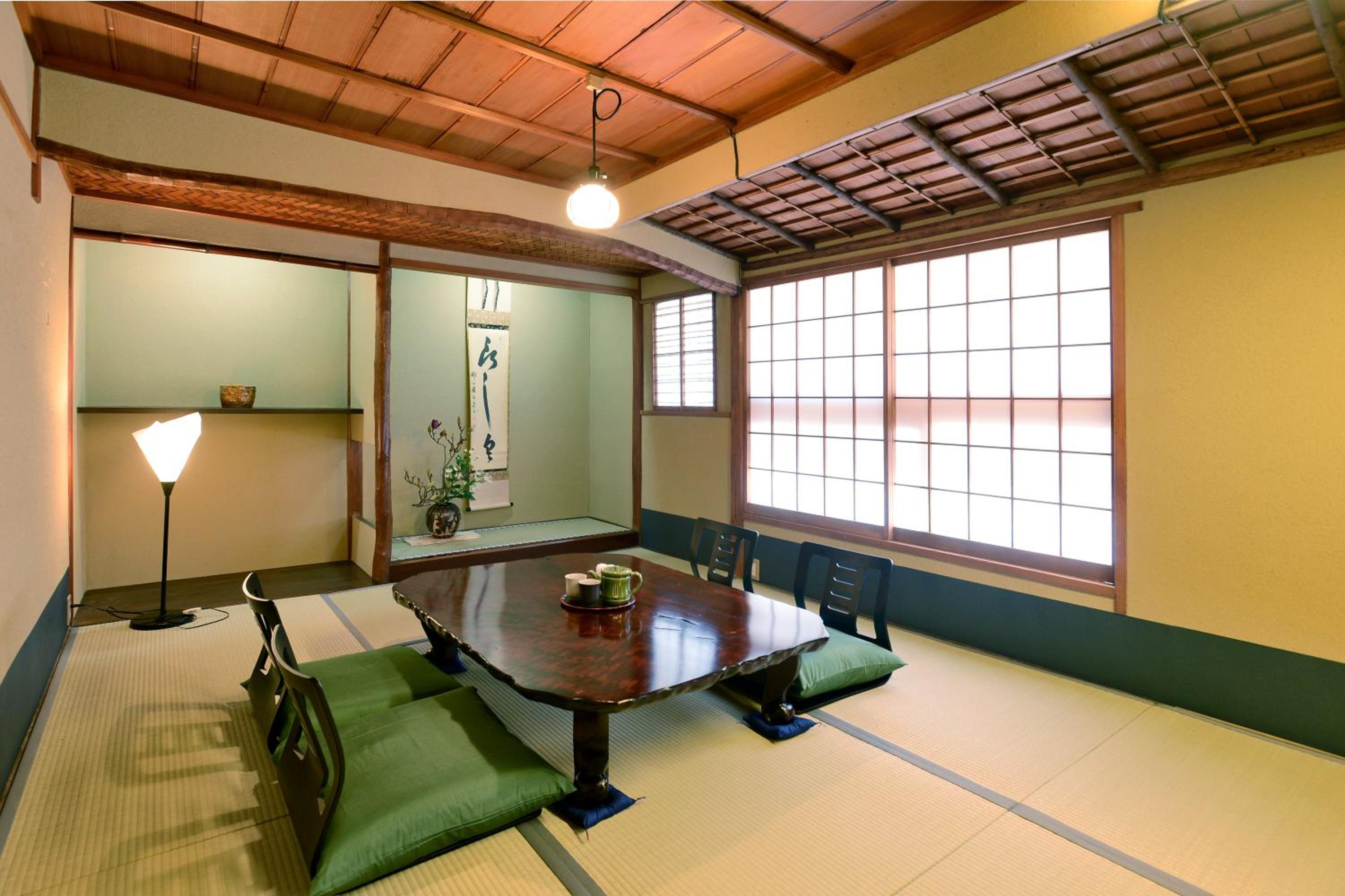 Japanese-Style Deluxe Room