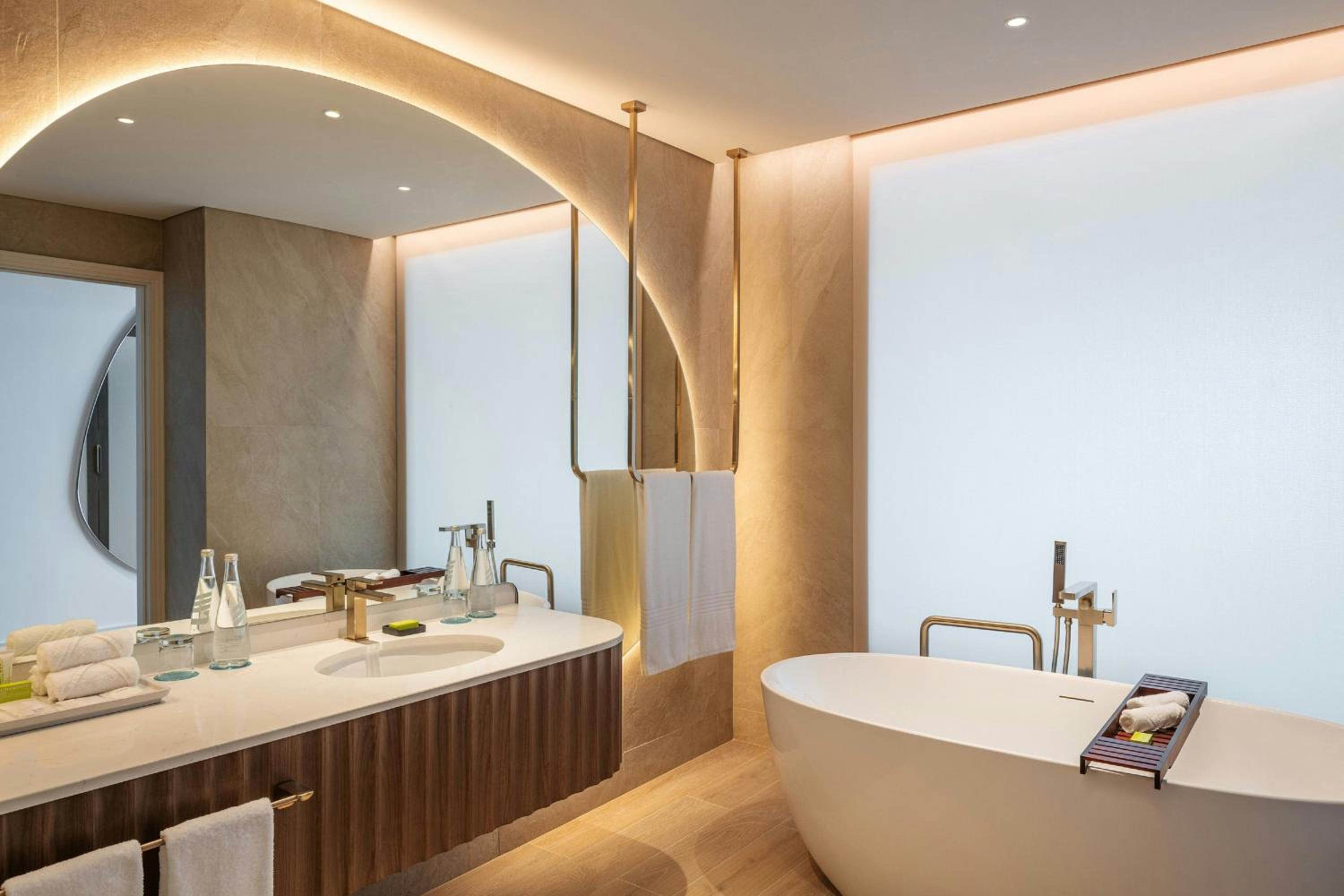 Renovated Deluxe Twin Guest Room, Sea View
