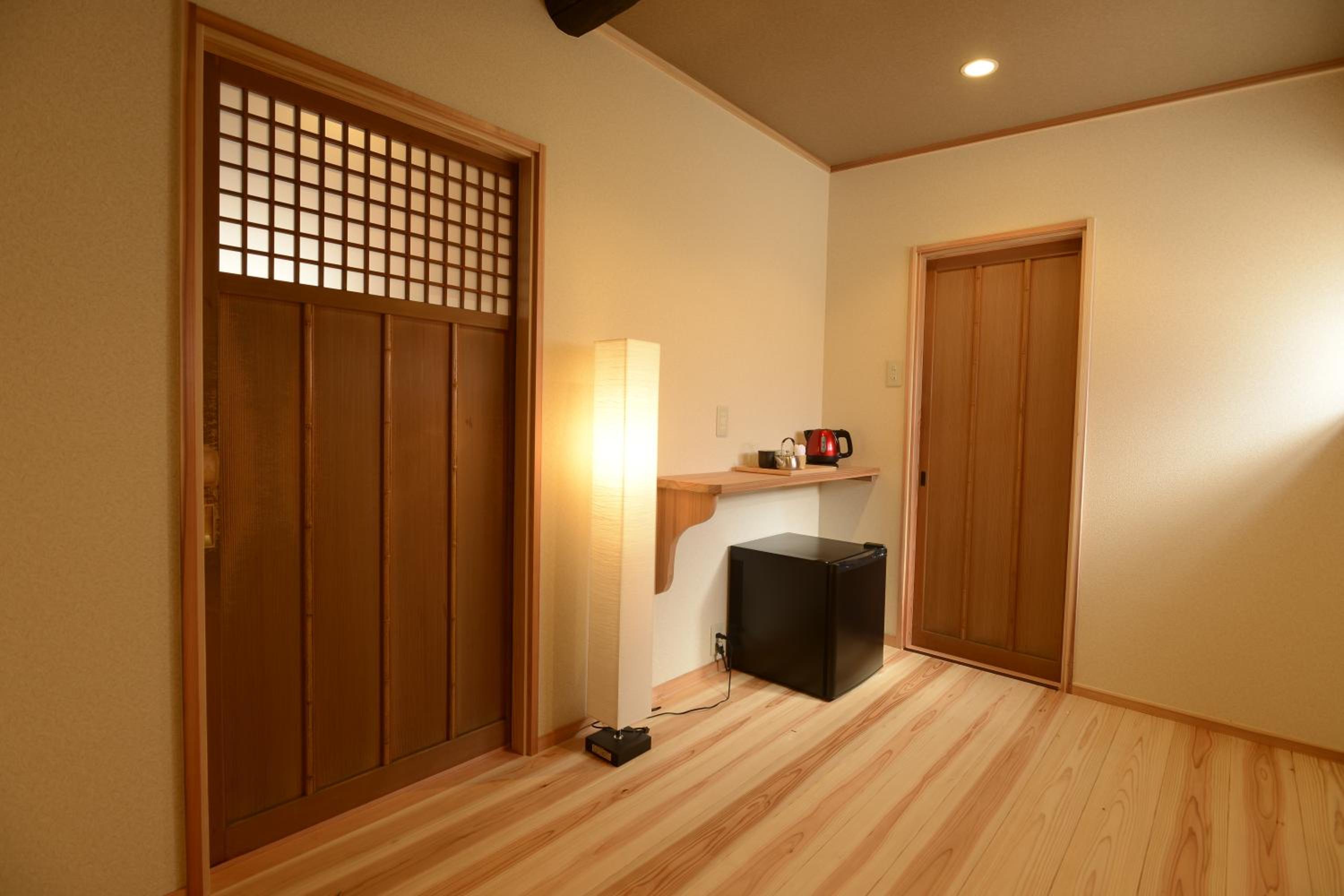 Japanese-Style Deluxe Room