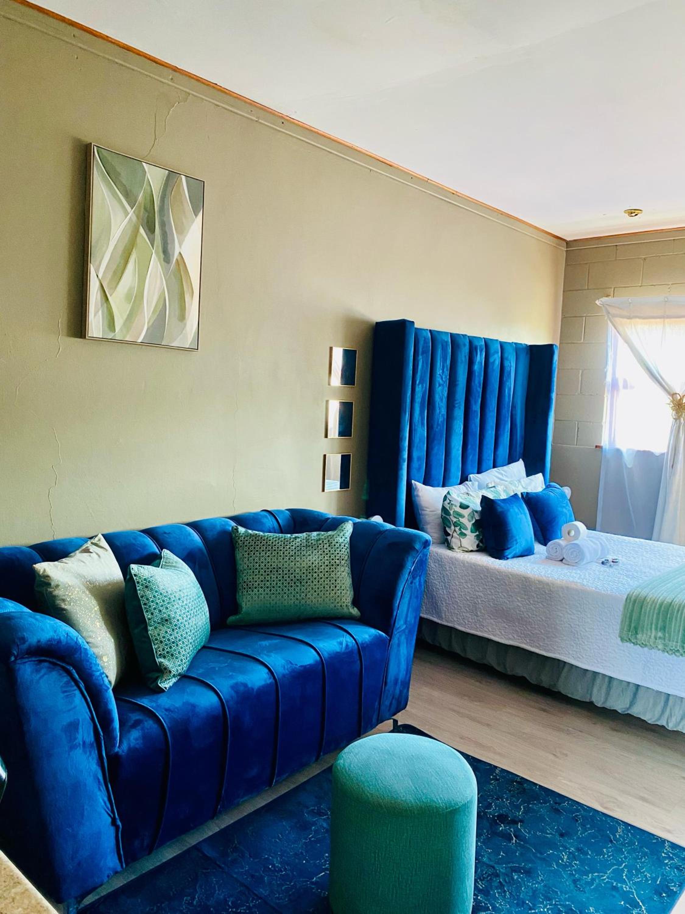 Deluxe Double Room with Bath photo 1