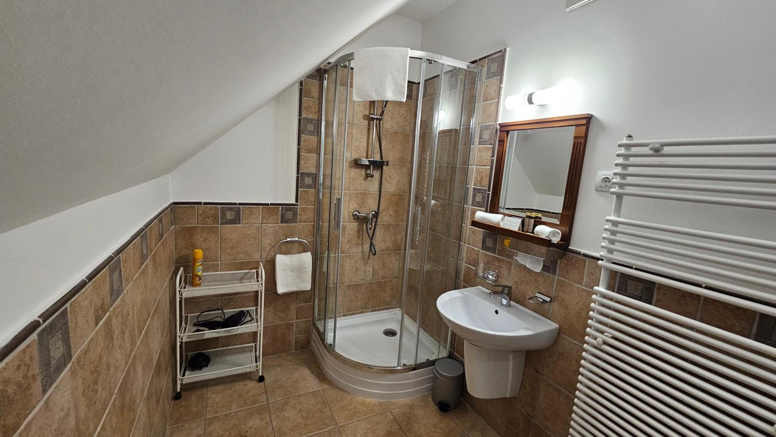 Standard Queen Room photo 1