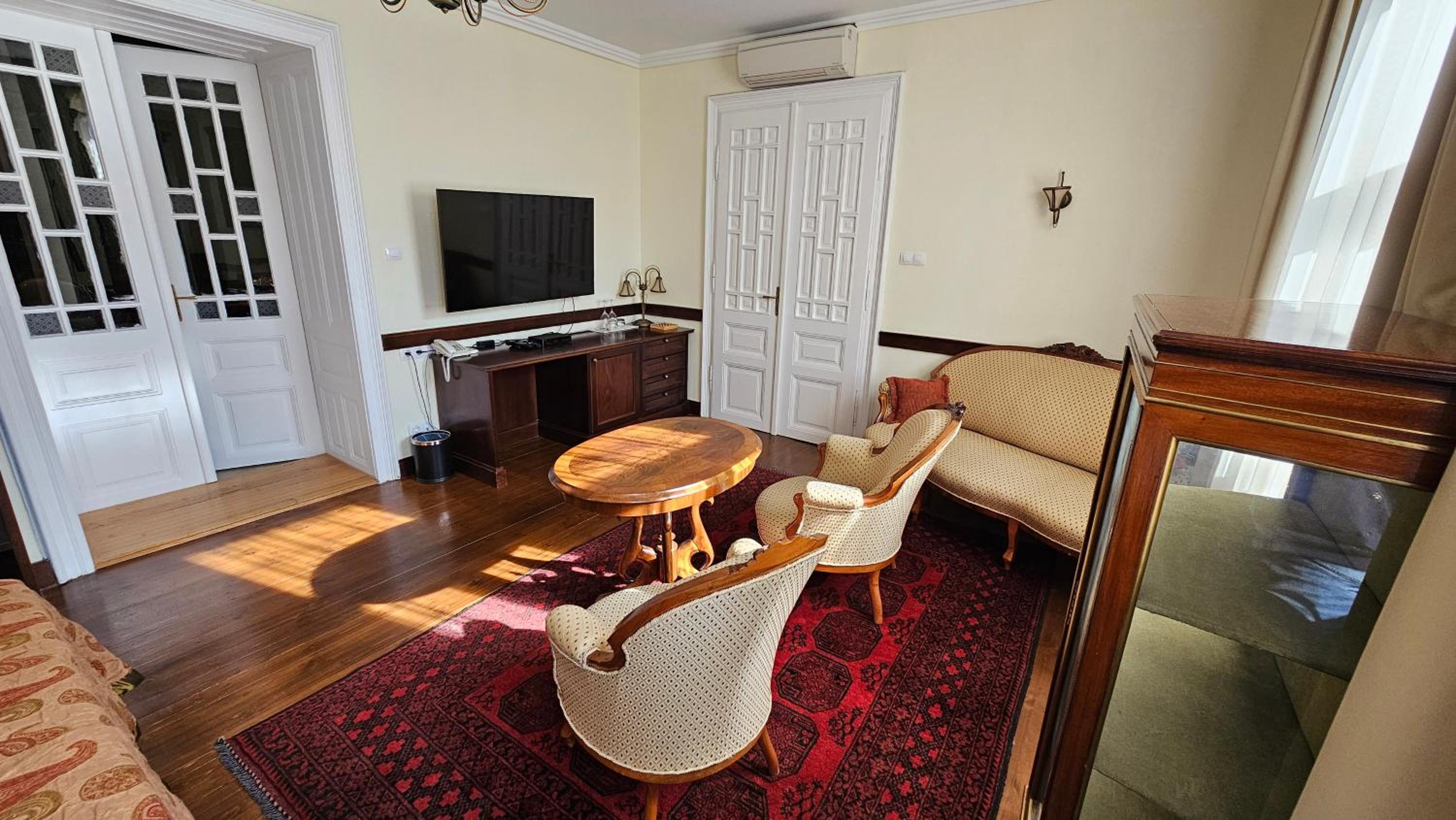 Superior Queen Room photo 1