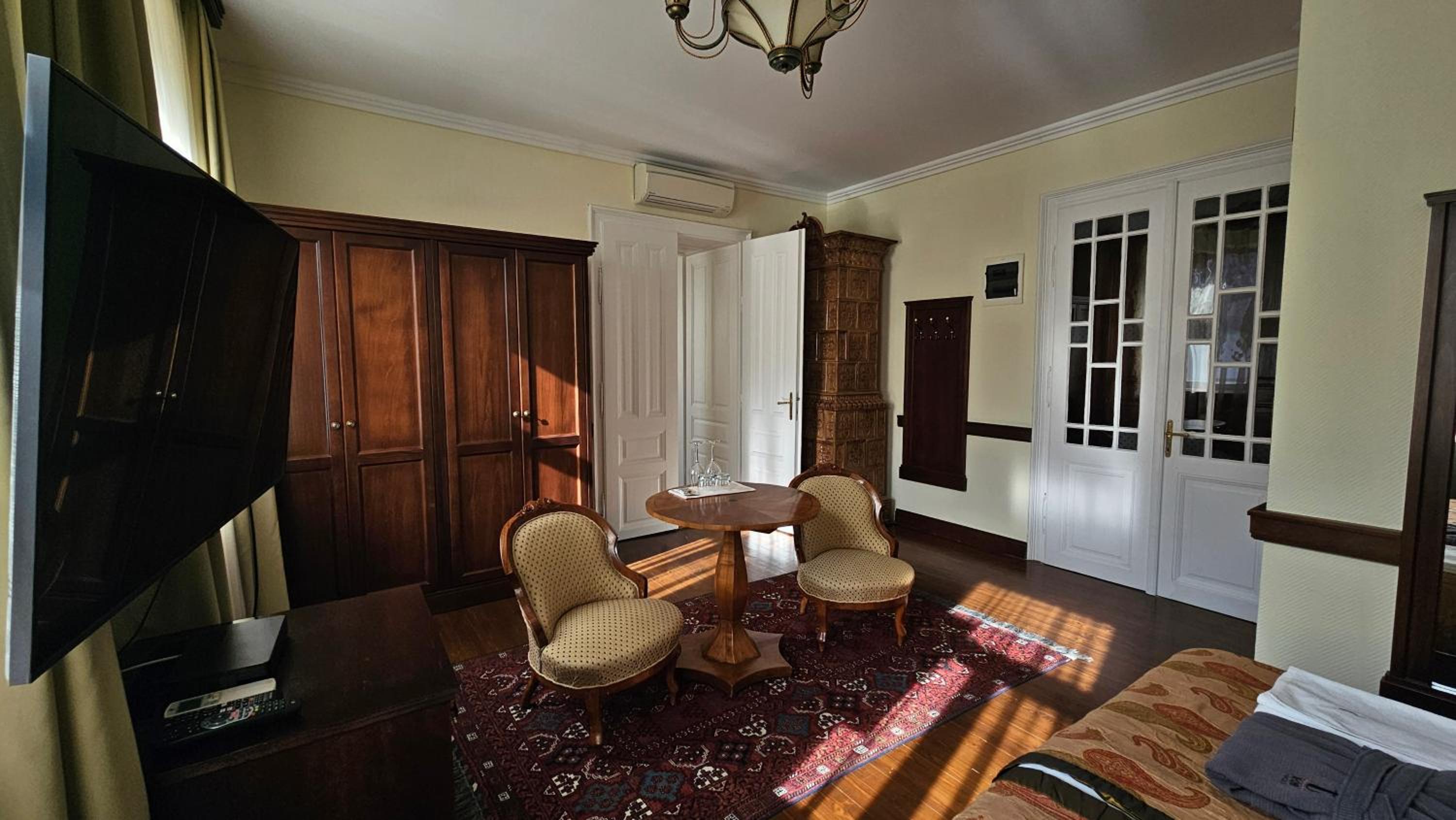 Superior Twin Room photo 3