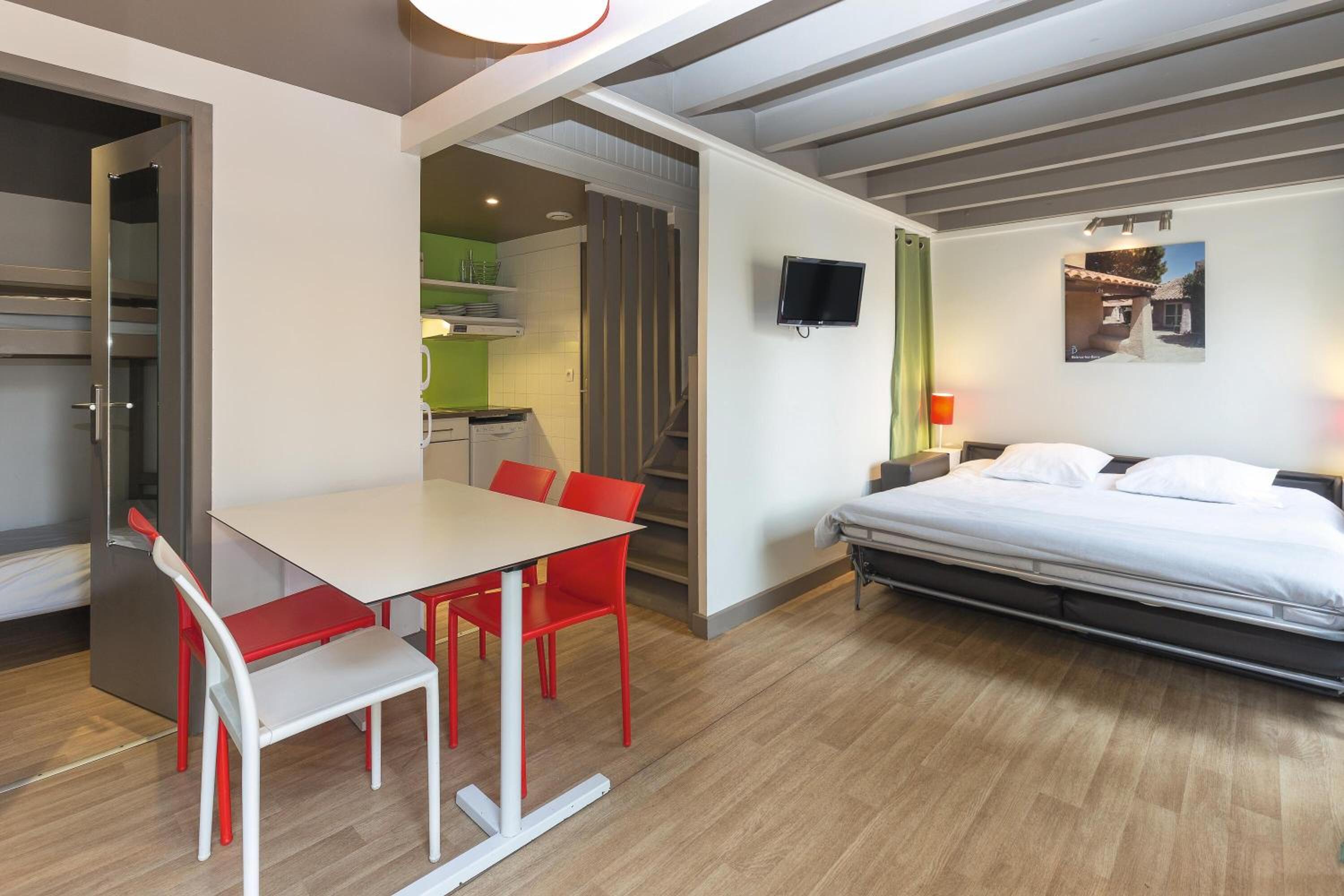 One-Bedroom Family Apartment